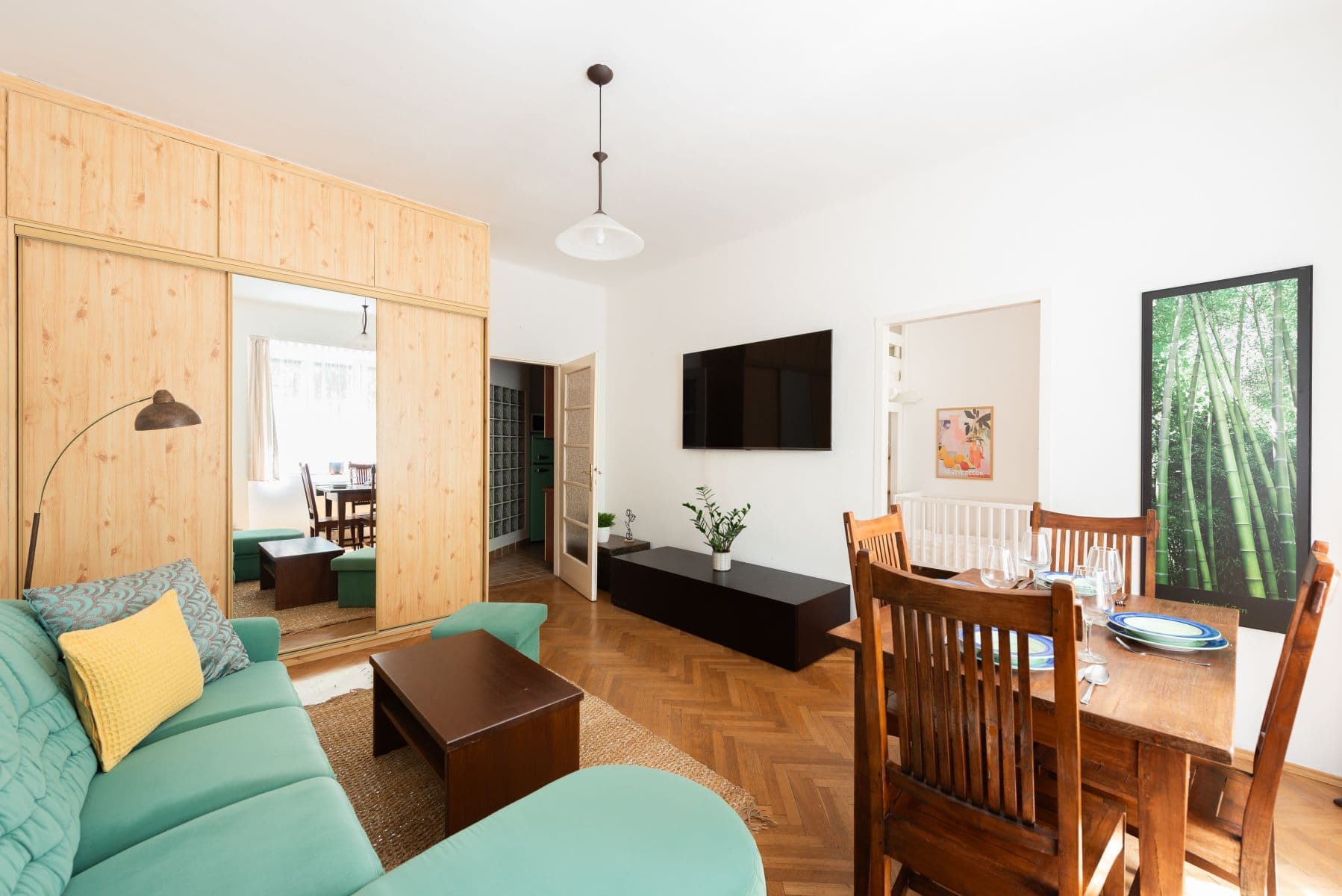 Pronájem bytu  47 m², Hartigova, Praha, Praha