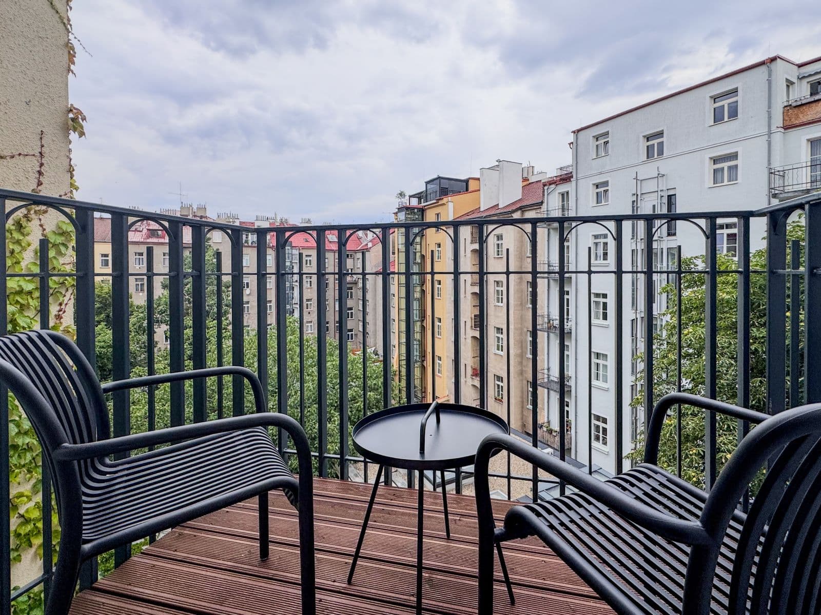 Pronájem bytu  55 m², Na Výšinách, Praha, Praha
