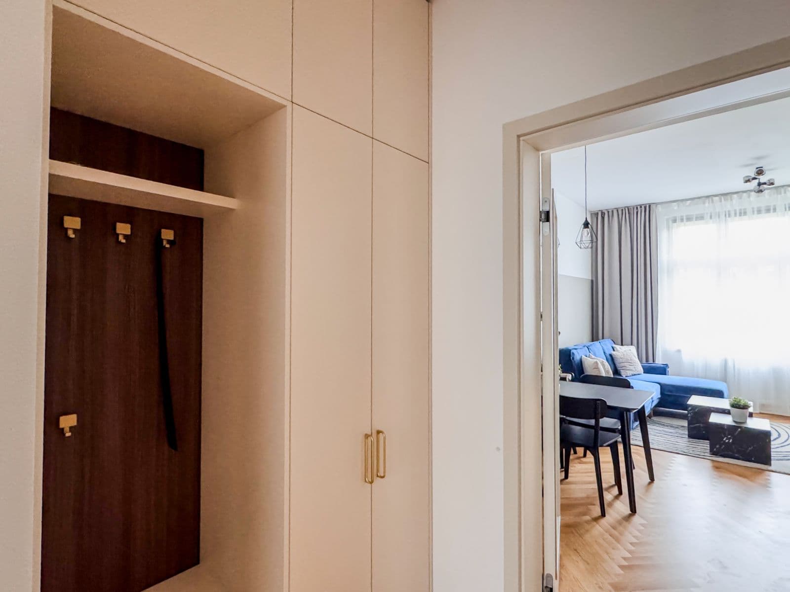 Pronájem bytu  55 m², Na Výšinách, Praha, Praha