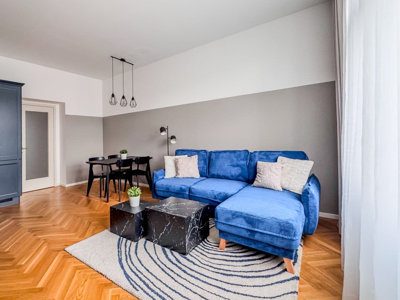 Pronájem bytu  55 m², Na Výšinách, Praha, Praha