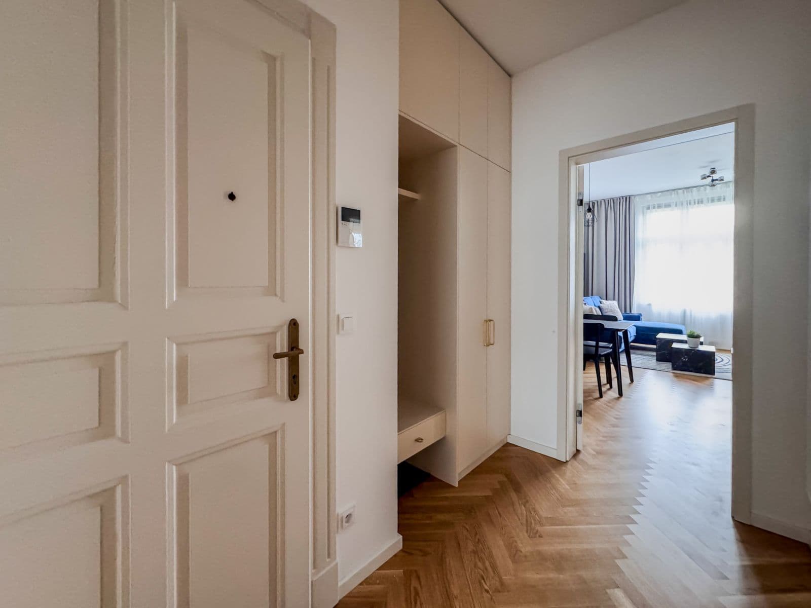 Pronájem bytu  55 m², Na Výšinách, Praha, Praha
