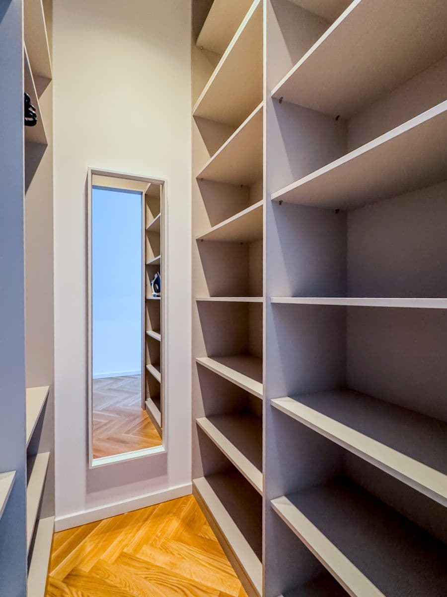 Pronájem bytu  55 m², Na Výšinách, Praha, Praha