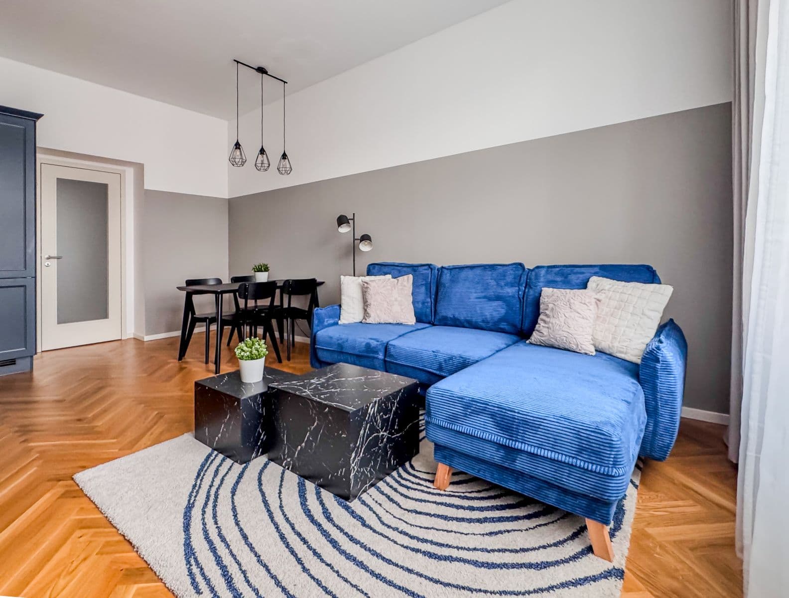 Pronájem bytu  55 m², Na Výšinách, Praha, Praha