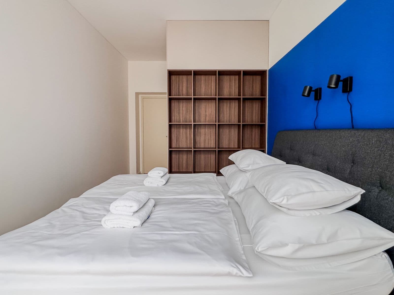 Pronájem bytu  55 m², Na Výšinách, Praha, Praha