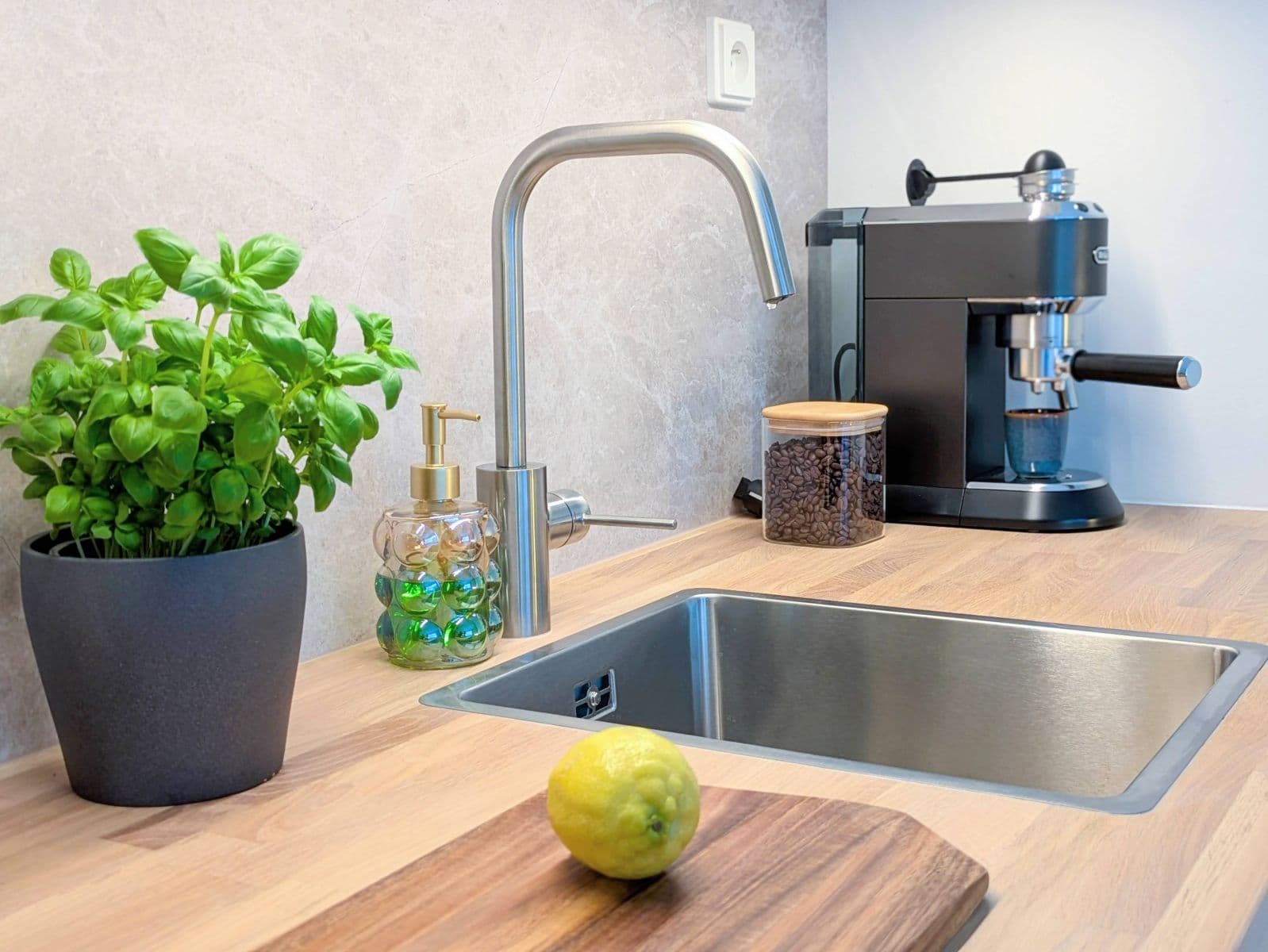 Pronájem bytu  27 m², Cejl, Brno, Jihomoravský kraj