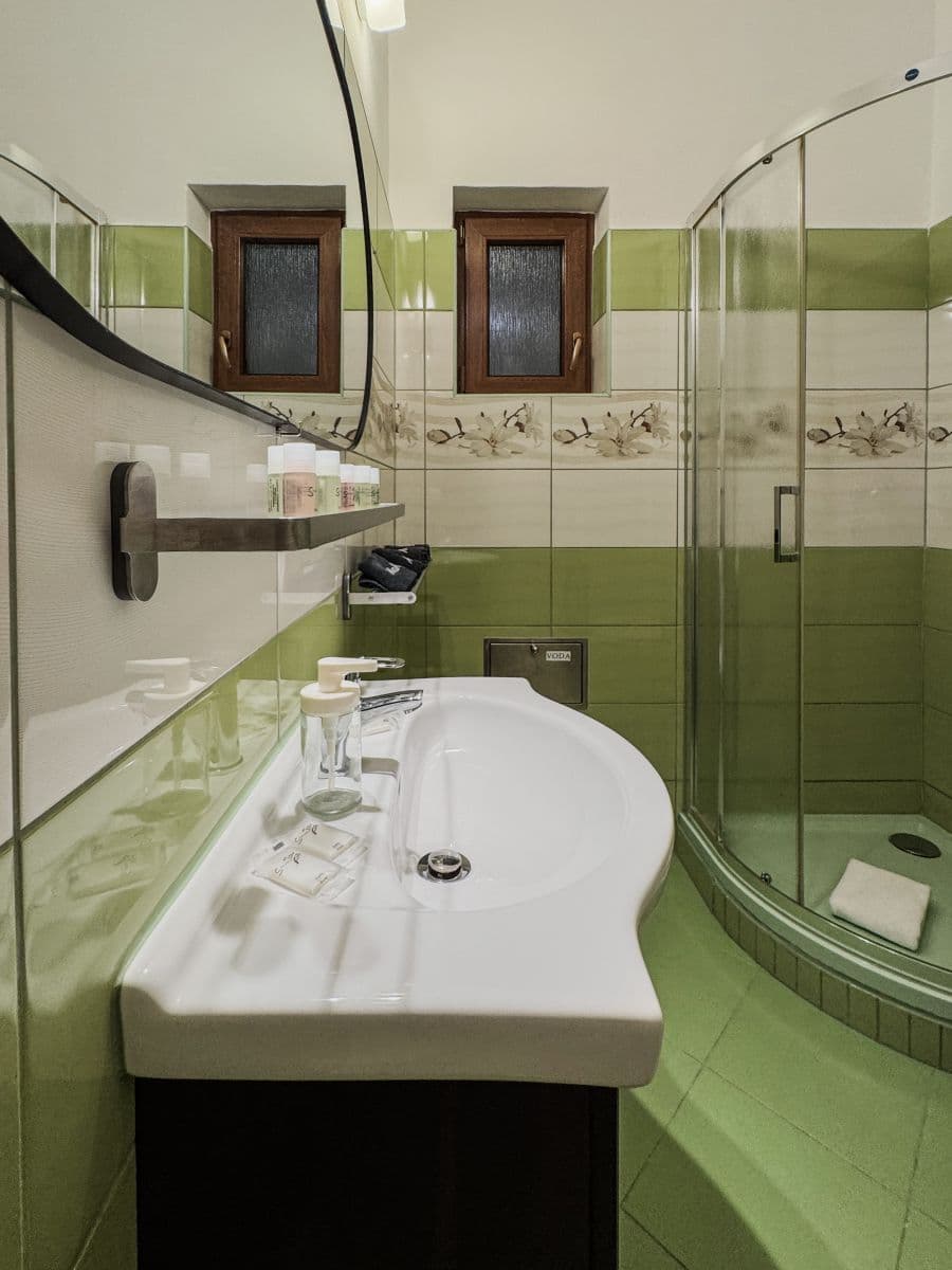 Pronájem bytu  120 m², Šmilovského, Praha, Praha