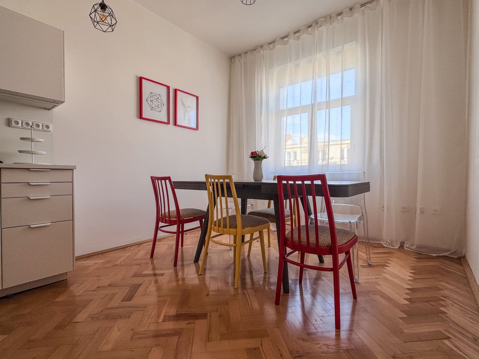 Pronájem bytu  120 m², Šmilovského, Praha, Praha