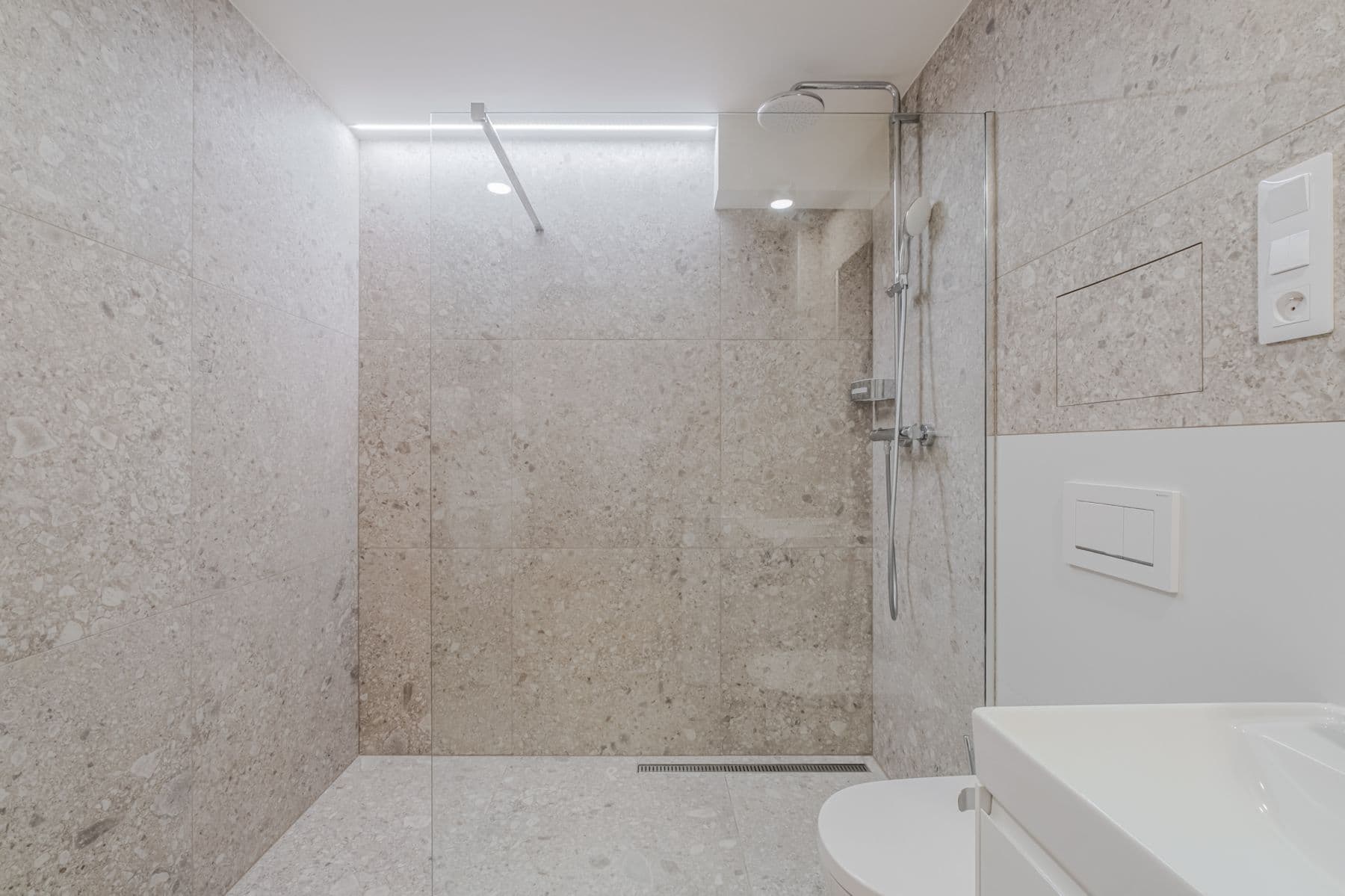 Pronájem bytu  30 m², Svatoslavova, Praha, Praha