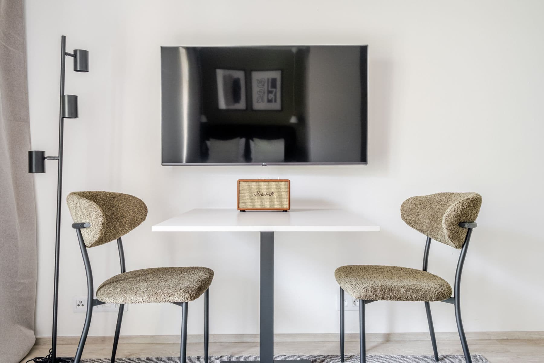 Pronájem bytu  30 m², Svatoslavova, Praha, Praha