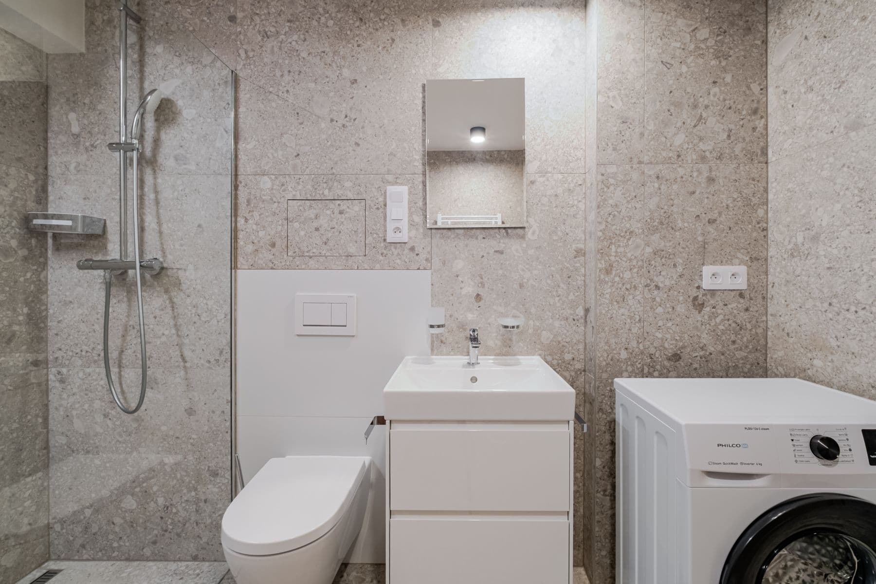 Pronájem bytu  30 m², Svatoslavova, Praha, Praha
