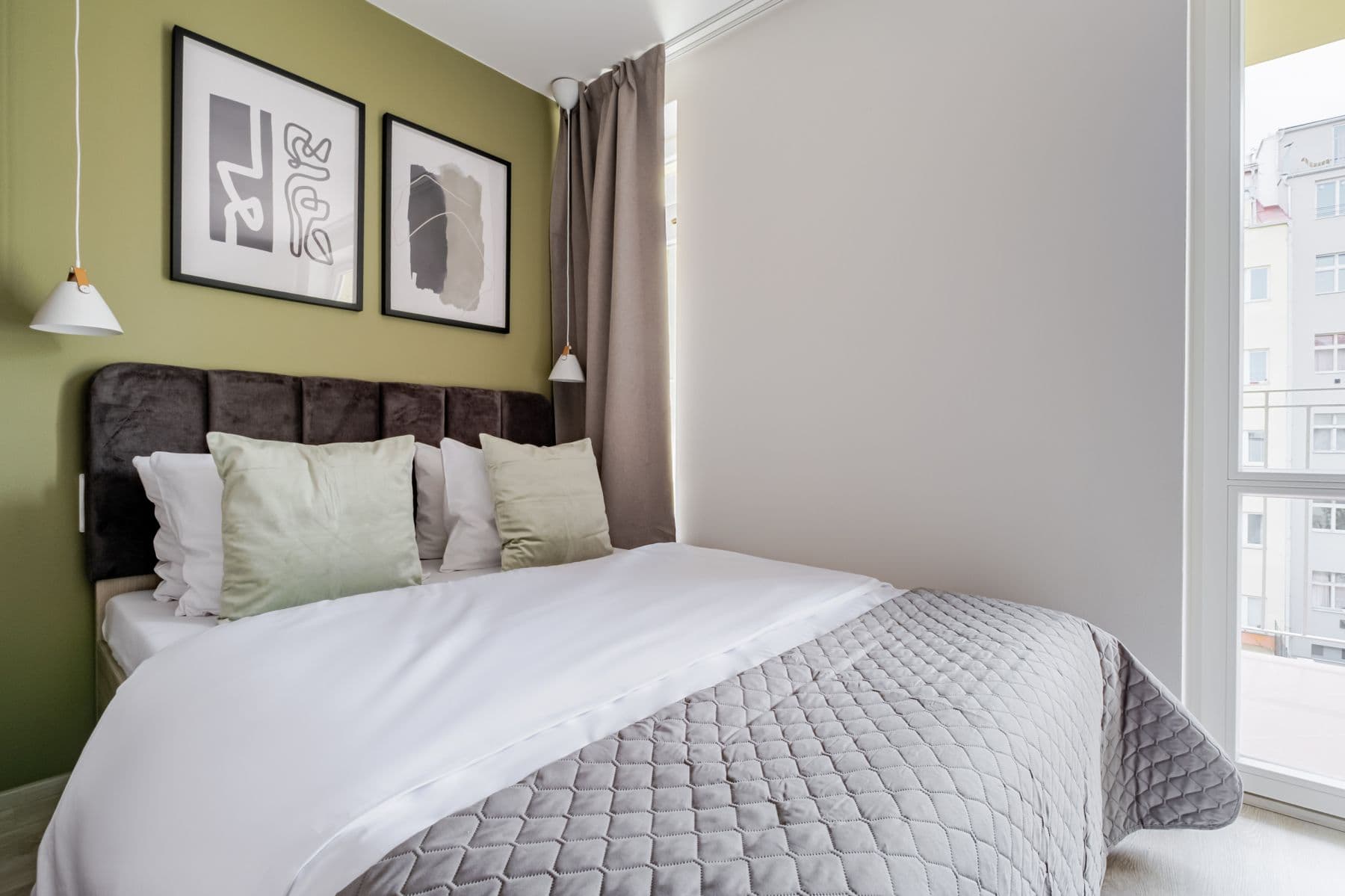 Pronájem bytu  30 m², Svatoslavova, Praha, Praha