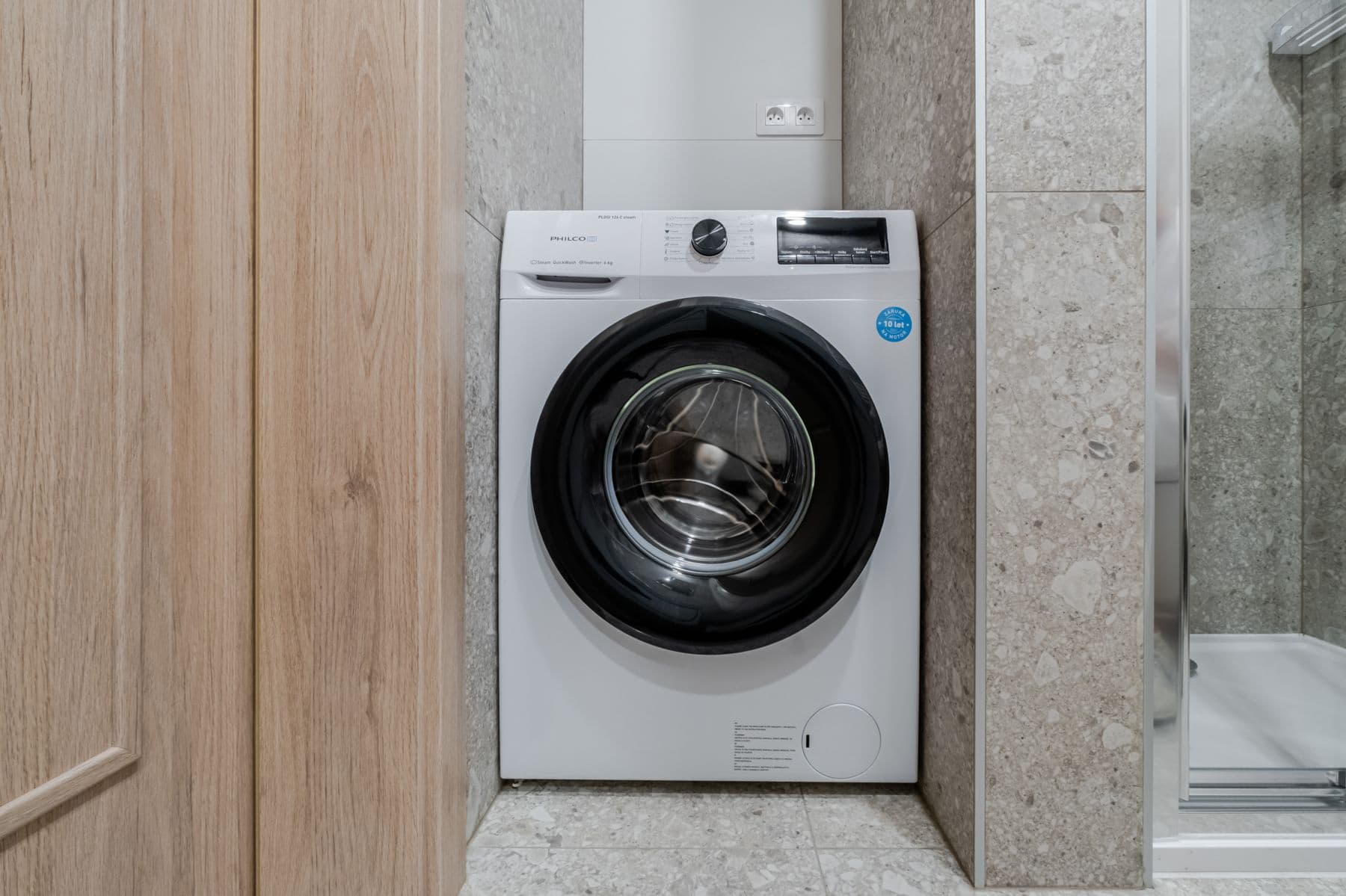 Pronájem bytu  46 m², Svatoslavova, Praha, Praha