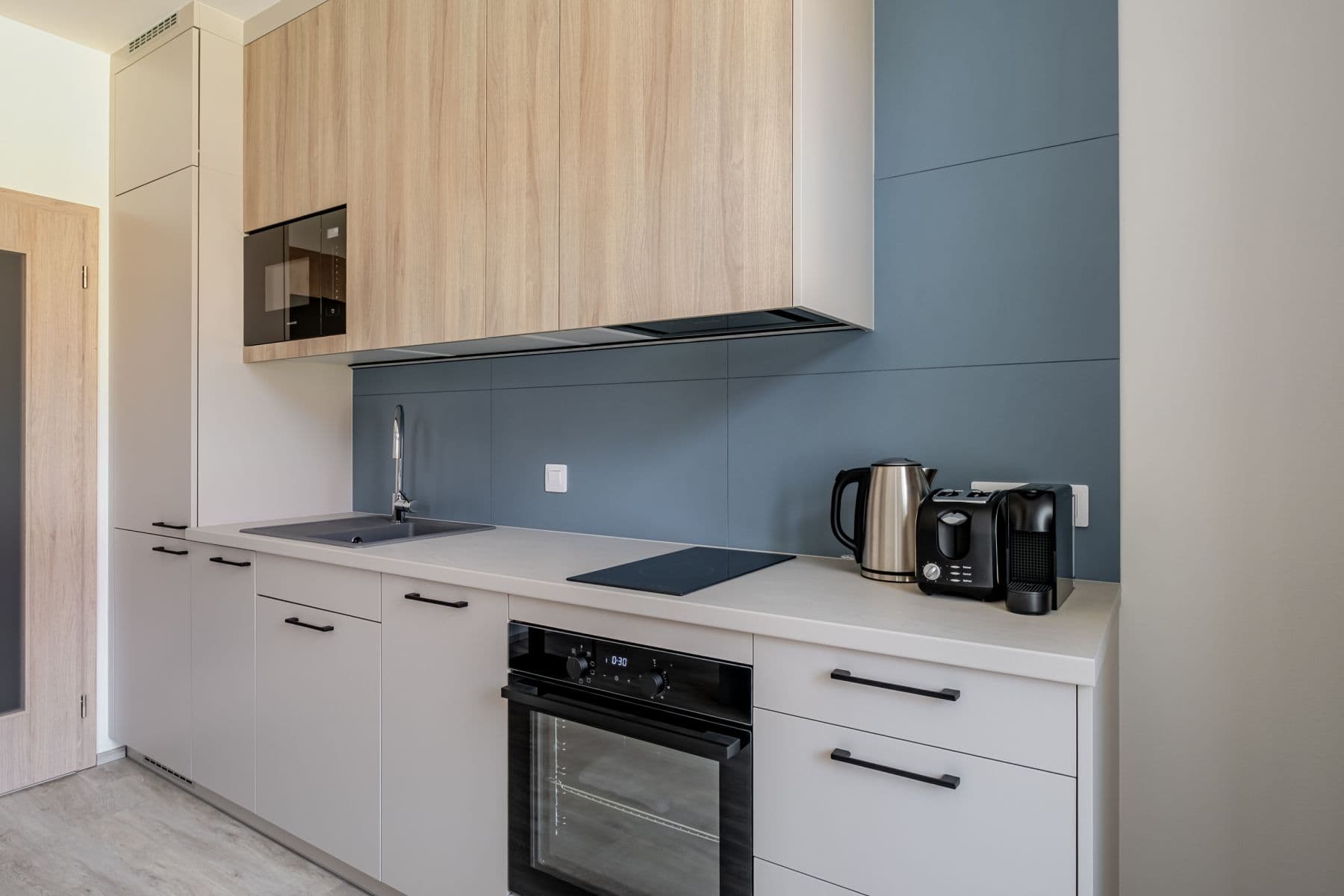 Pronájem bytu  33 m², Svatoslavova, Praha, Praha