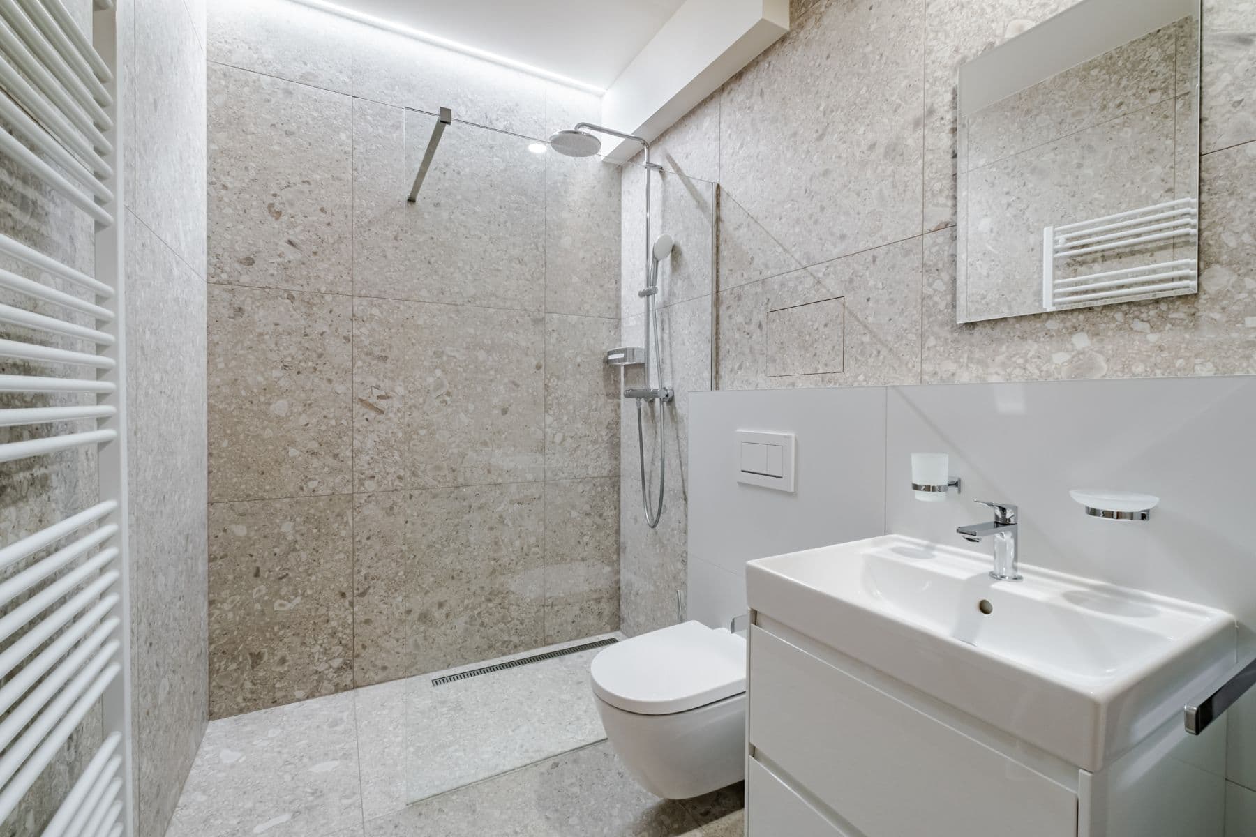 Pronájem bytu  34 m², Svatoslavova, Praha, Praha