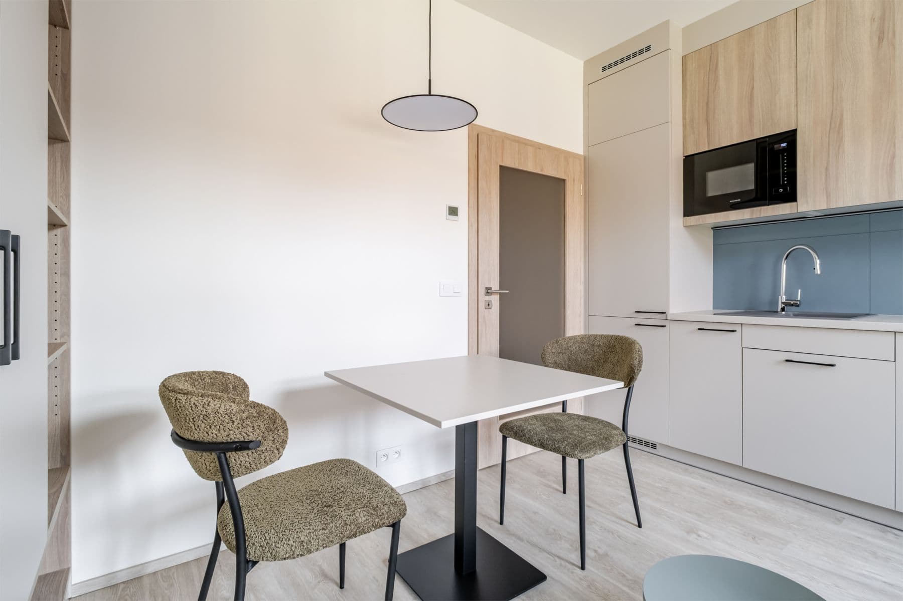 Pronájem bytu  34 m², Svatoslavova, Praha, Praha