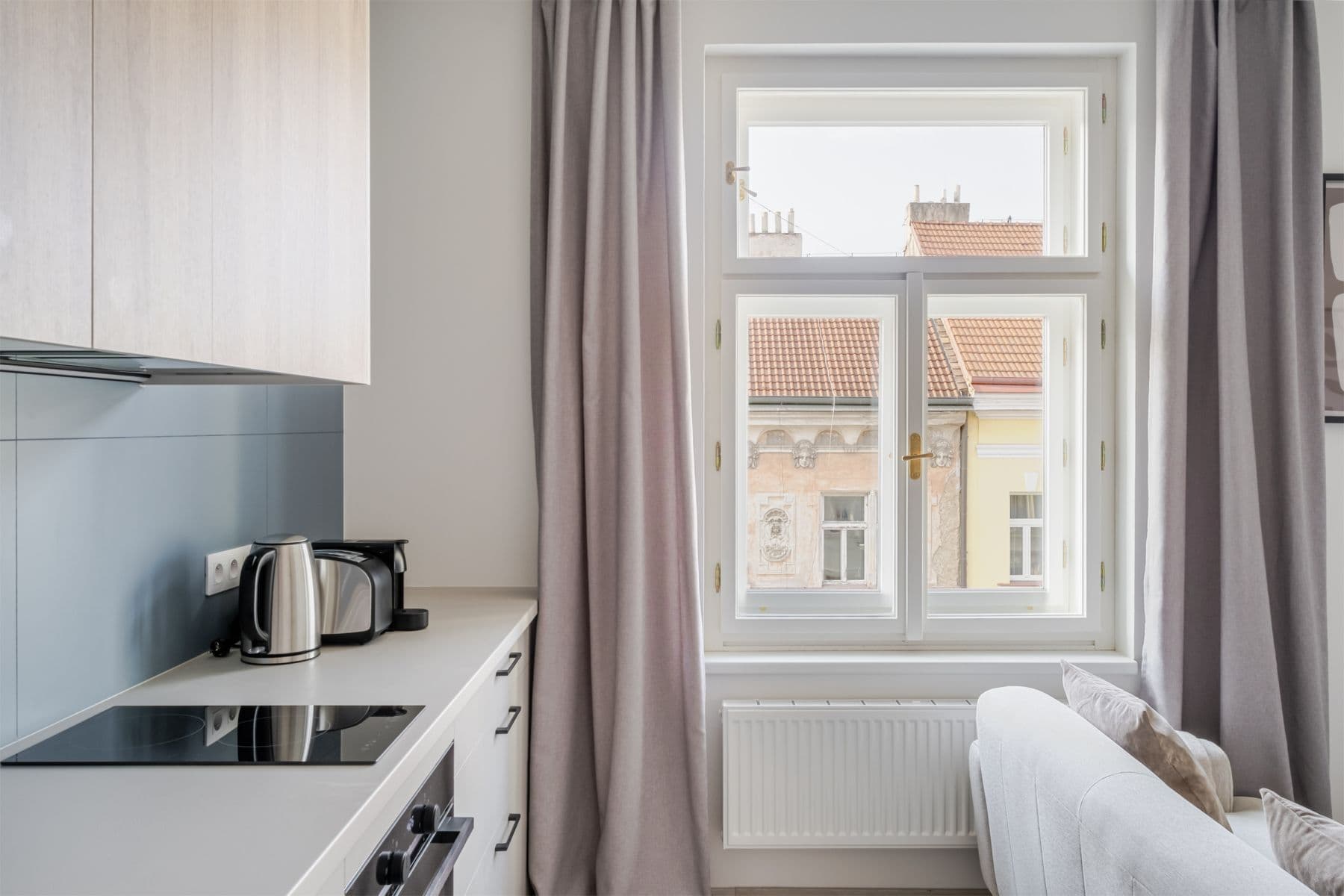 Pronájem bytu  34 m², Svatoslavova, Praha, Praha