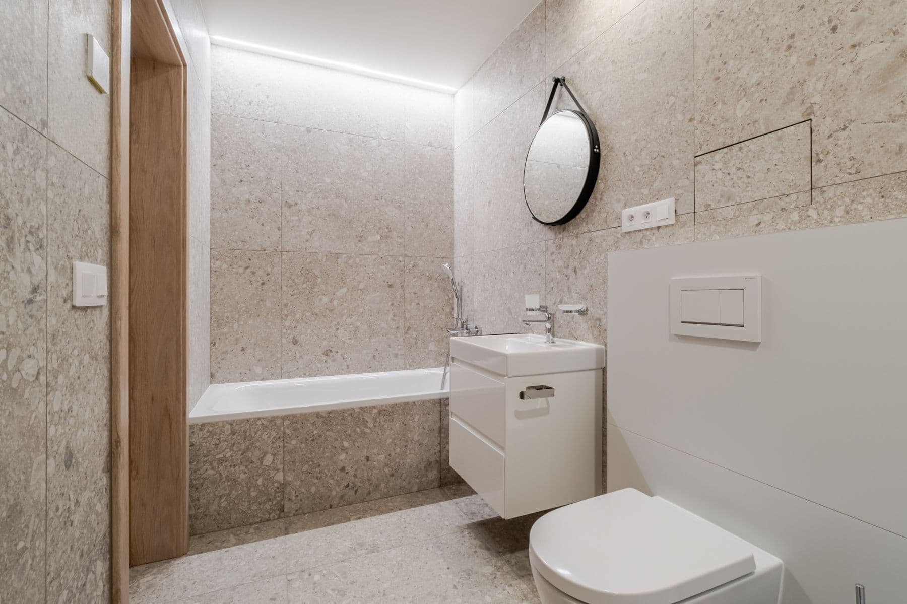 Pronájem bytu  45 m², Svatoslavova, Praha, Praha