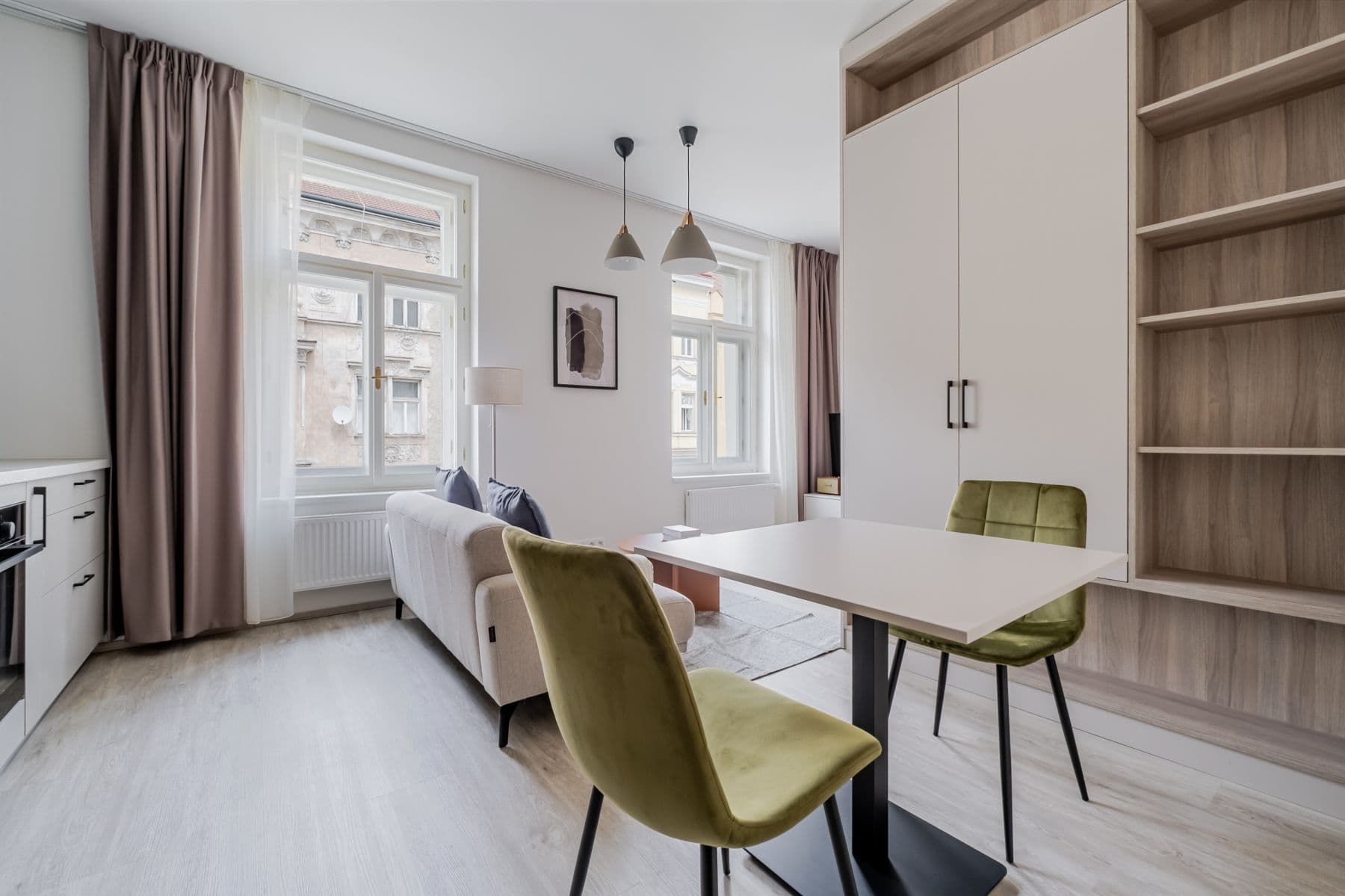 Pronájem bytu  34 m², Svatoslavova, Praha, Praha
