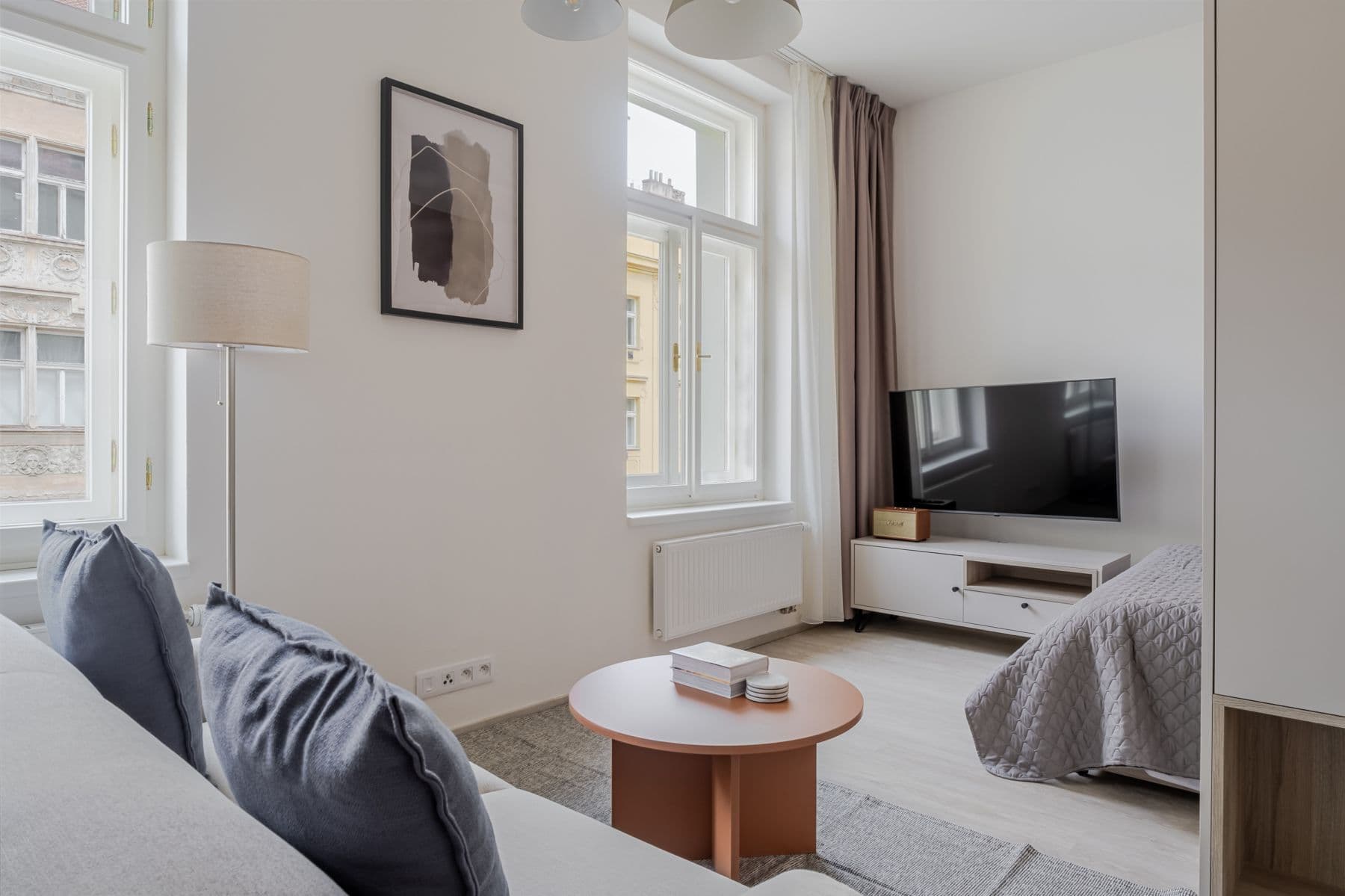 Pronájem bytu  34 m², Svatoslavova, Praha, Praha