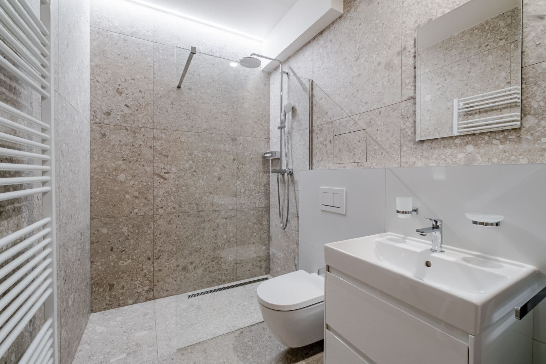 Pronájem bytu  34 m², Svatoslavova, Praha, Praha