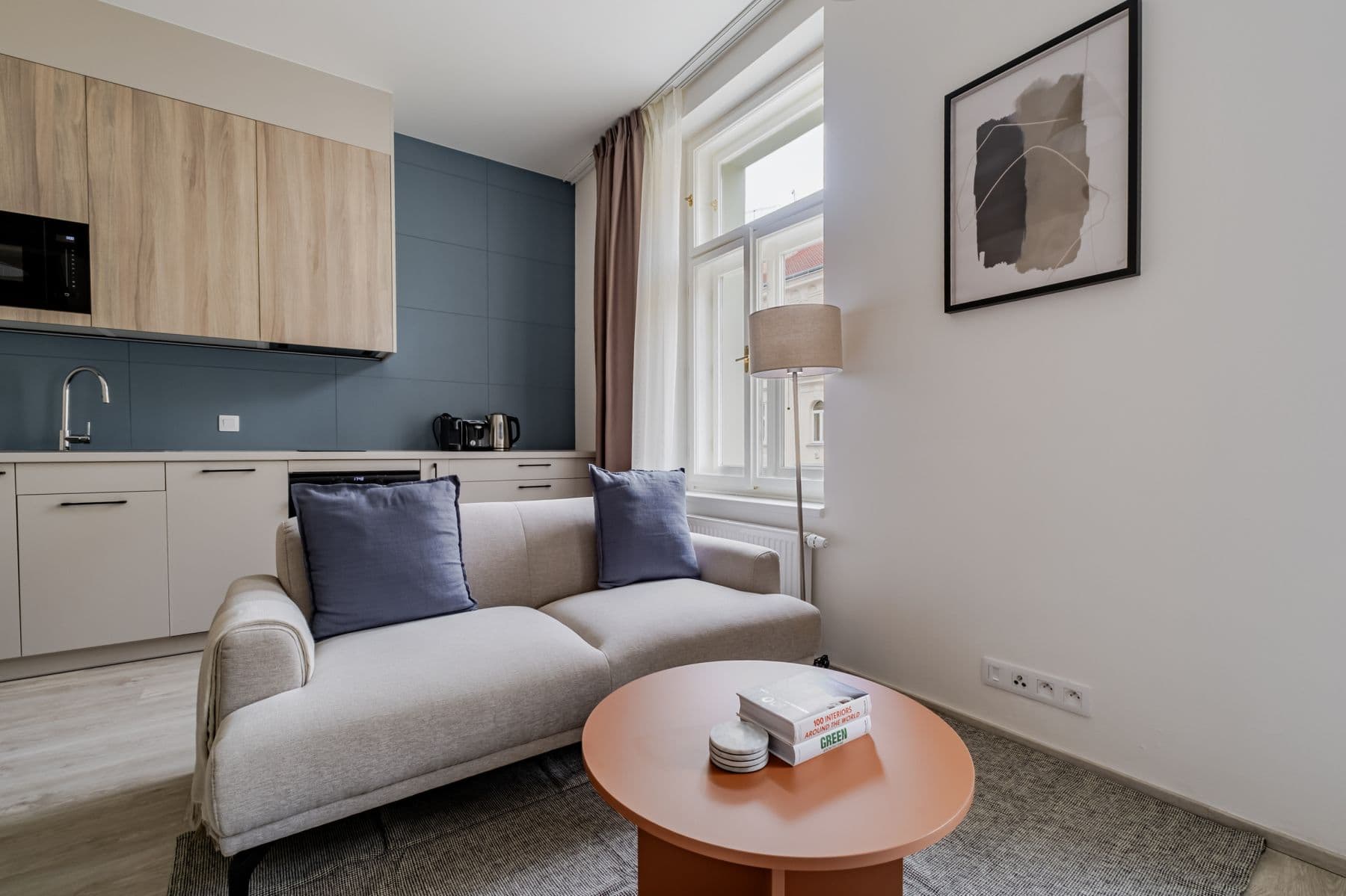 Pronájem bytu  34 m², Svatoslavova, Praha, Praha