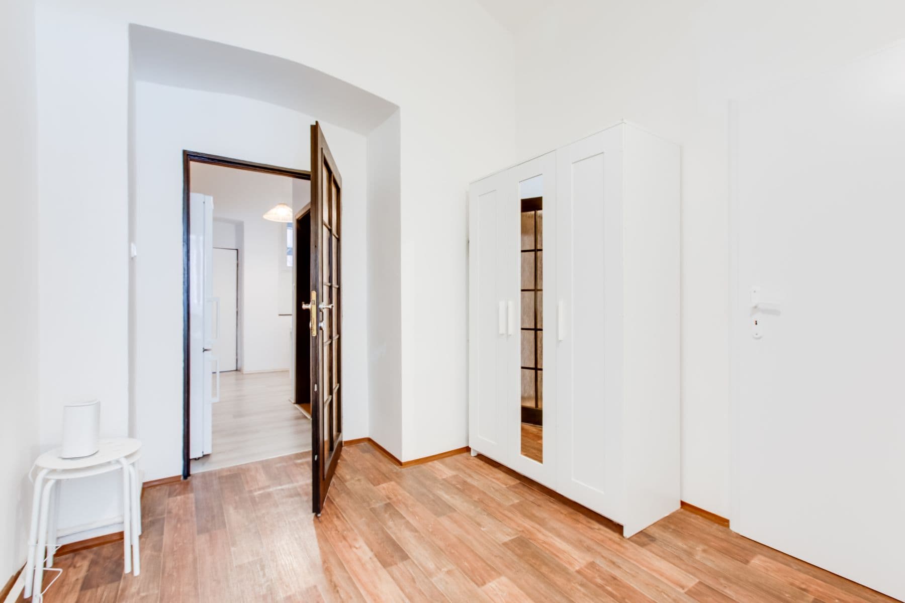 Pronájem bytu  60 m², Přibyslavská, Praha, Praha