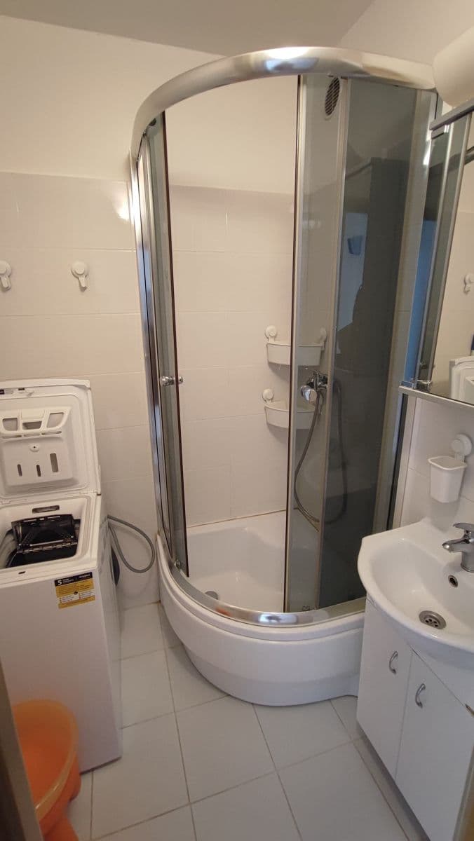 Pronájem bytu  51 m², Výškovická, Ostrava, Moravskoslezský kraj