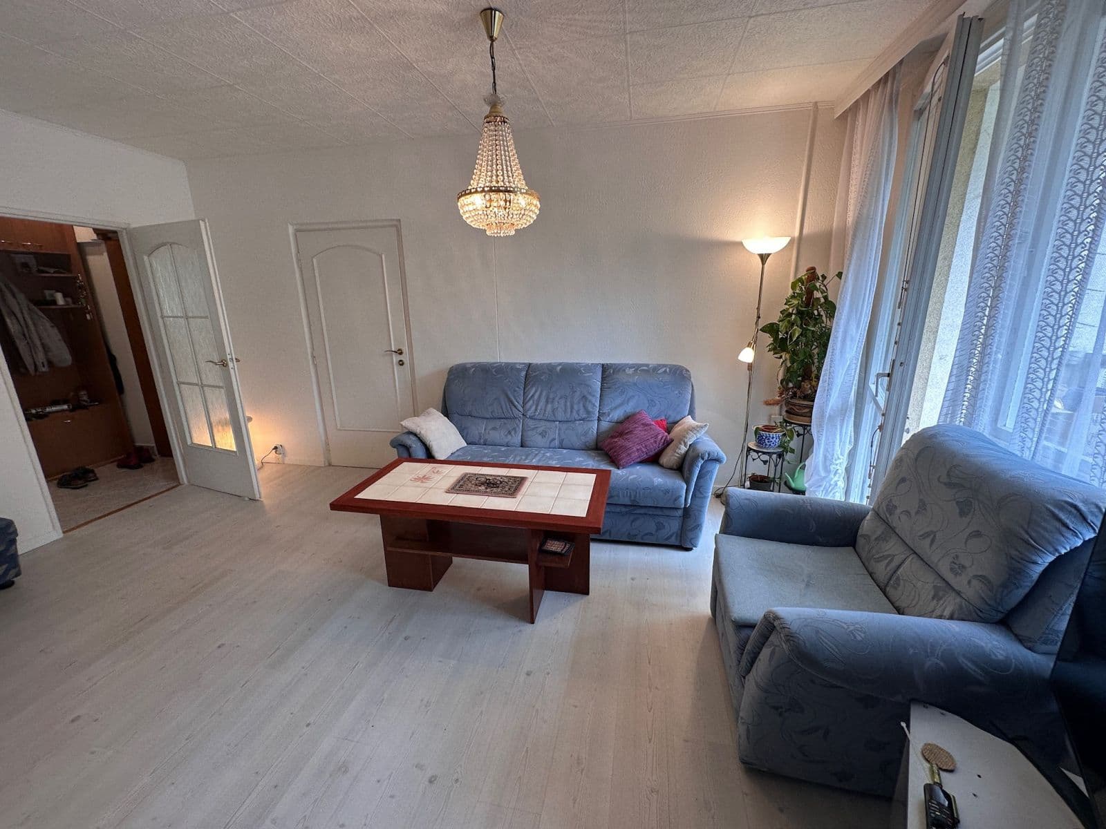 Pronájem bytu  72 m², Mimoňská, Praha, Praha