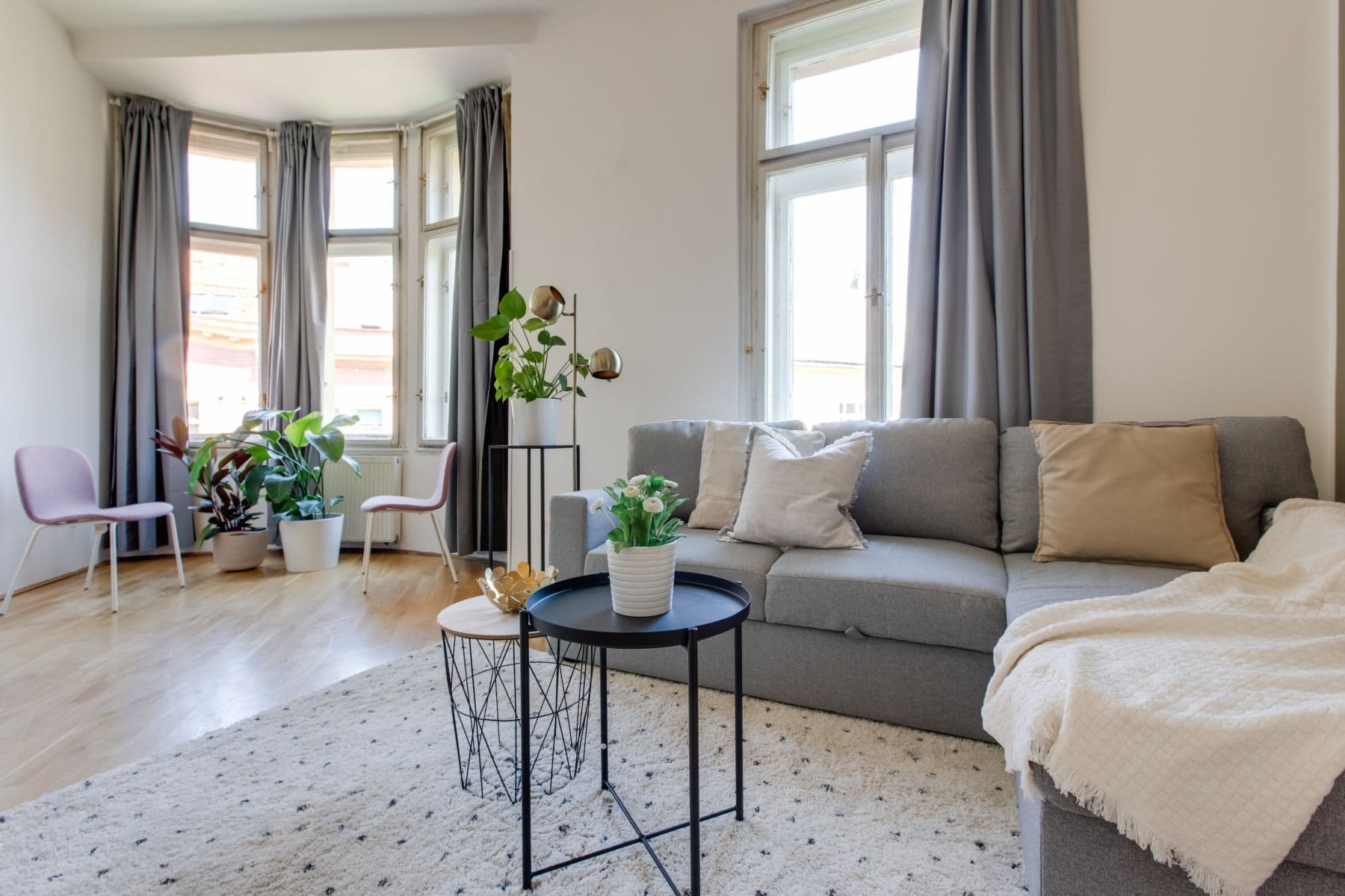 Pronájem bytu  55 m², Kubova, Praha, Praha