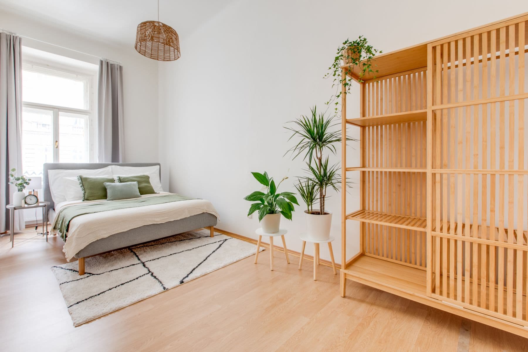 Pronájem bytu  60 m², Legerova, Praha, Praha