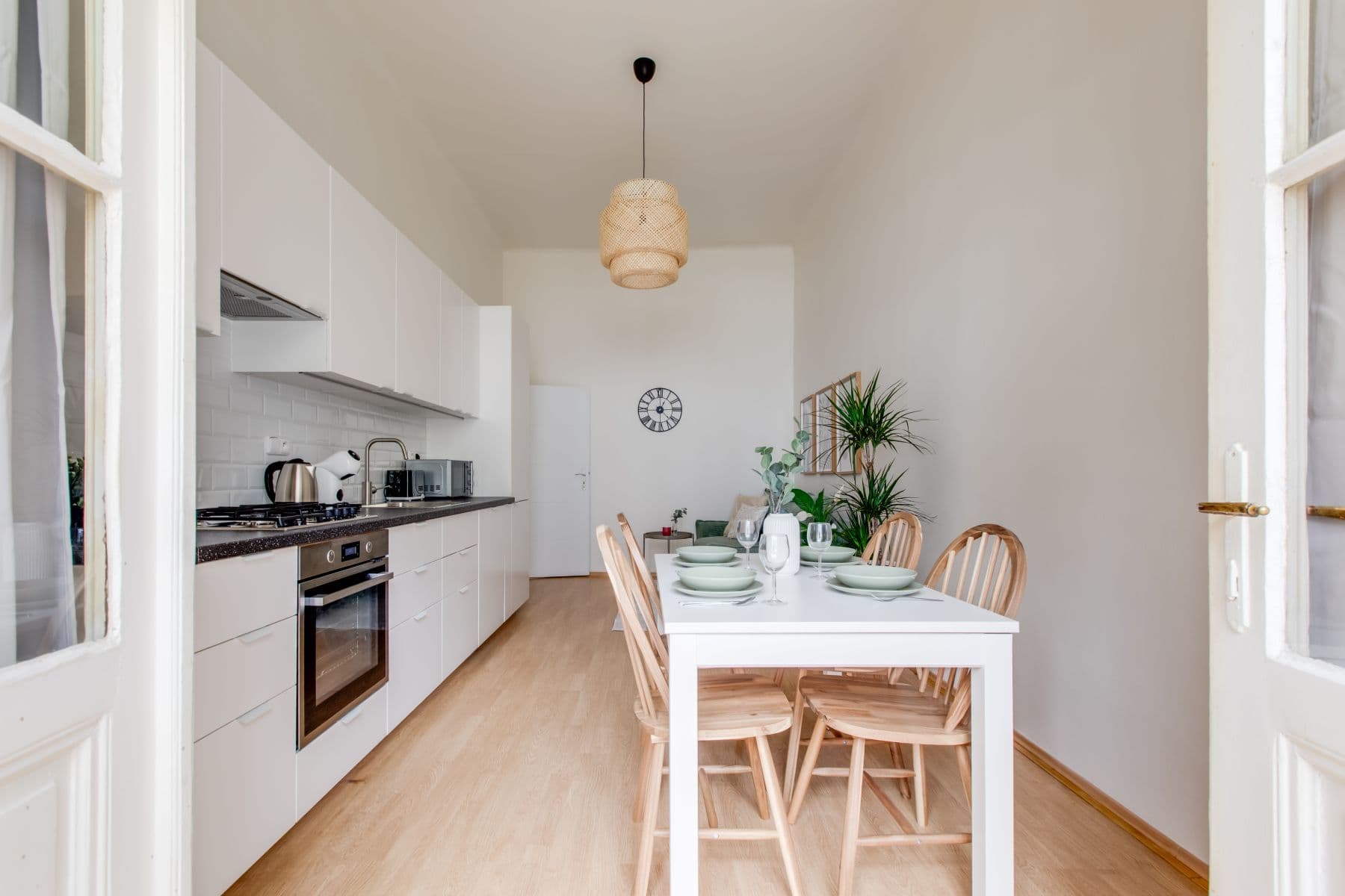 Pronájem bytu  60 m², Legerova, Praha, Praha