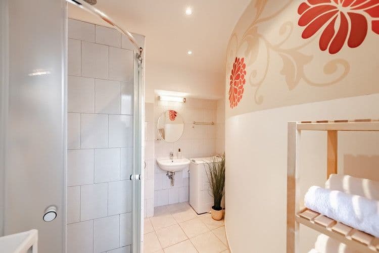 Pronájem bytu  45 m², Štěpánská, Praha, Praha