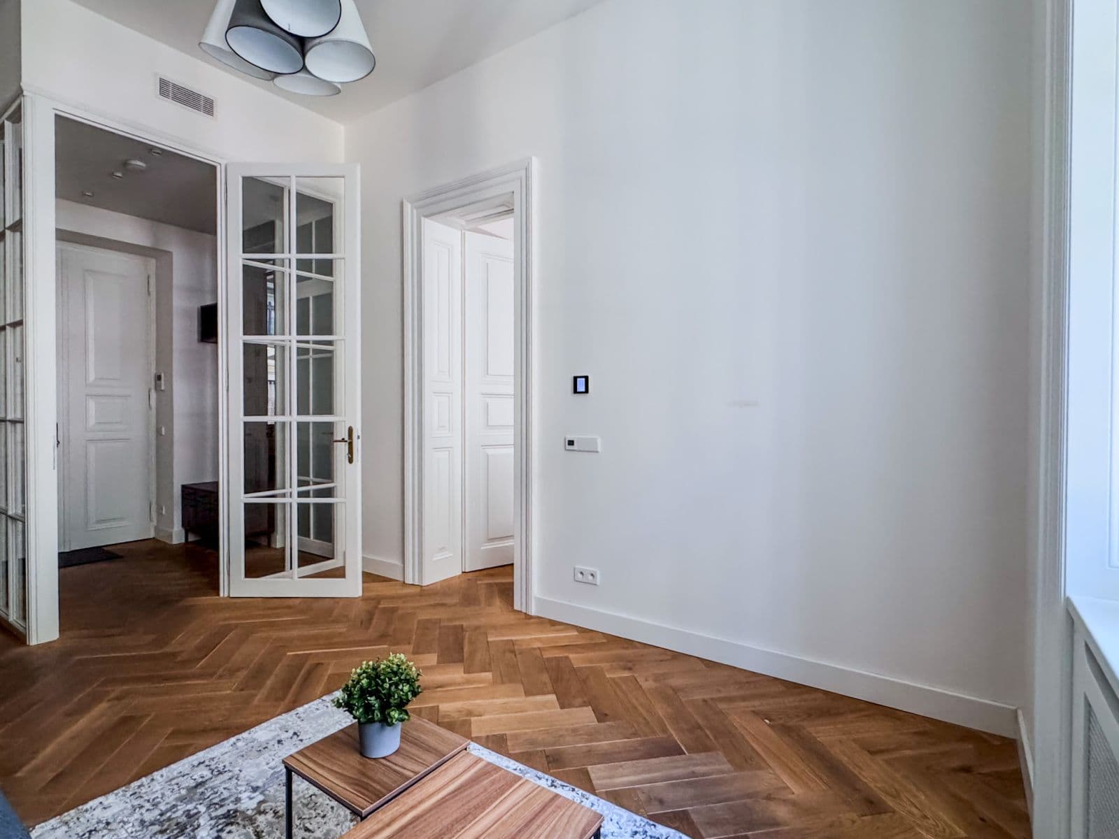 Pronájem bytu  40 m², Dlážděná, Praha, Praha