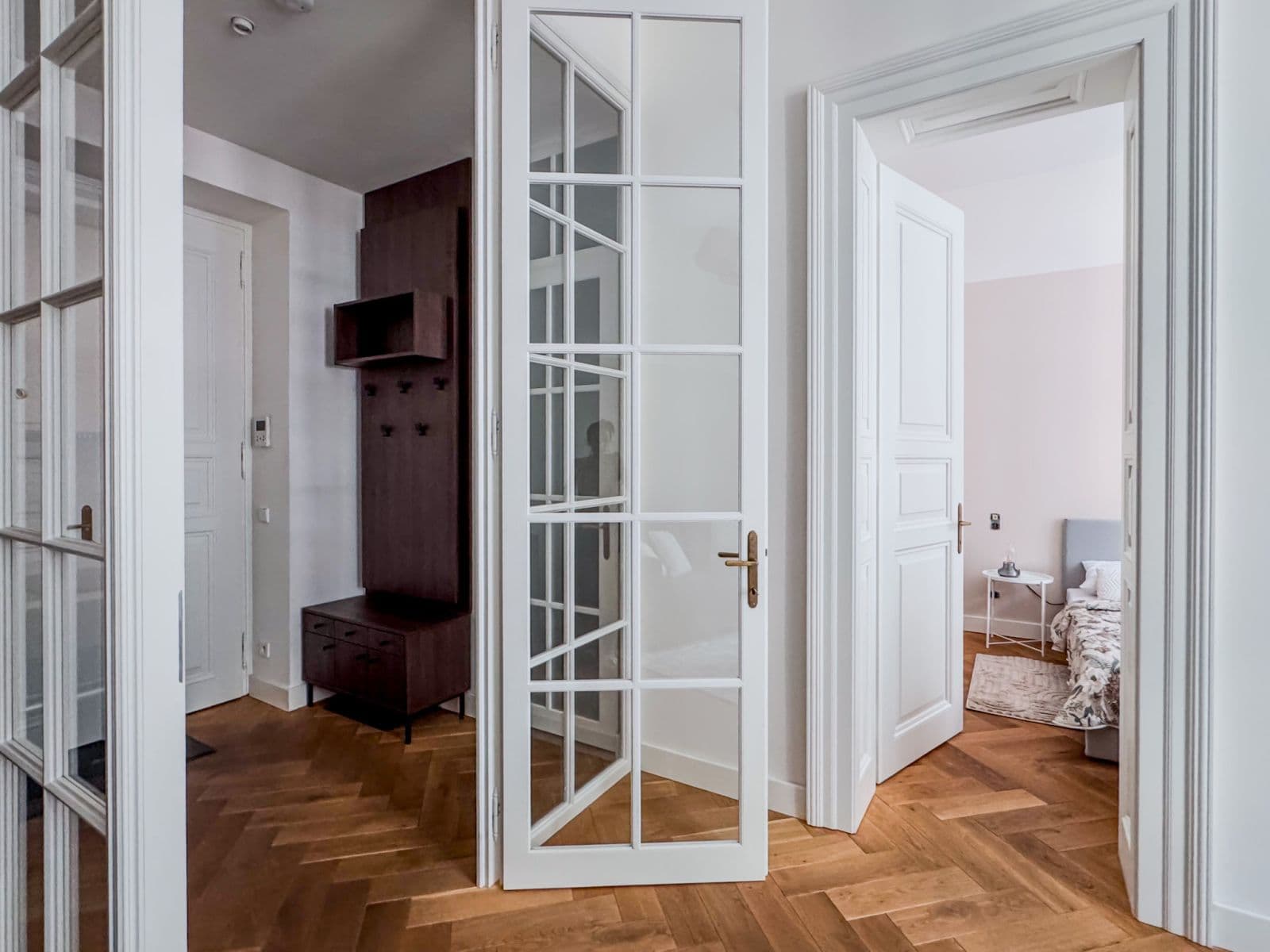 Pronájem bytu  40 m², Dlážděná, Praha, Praha