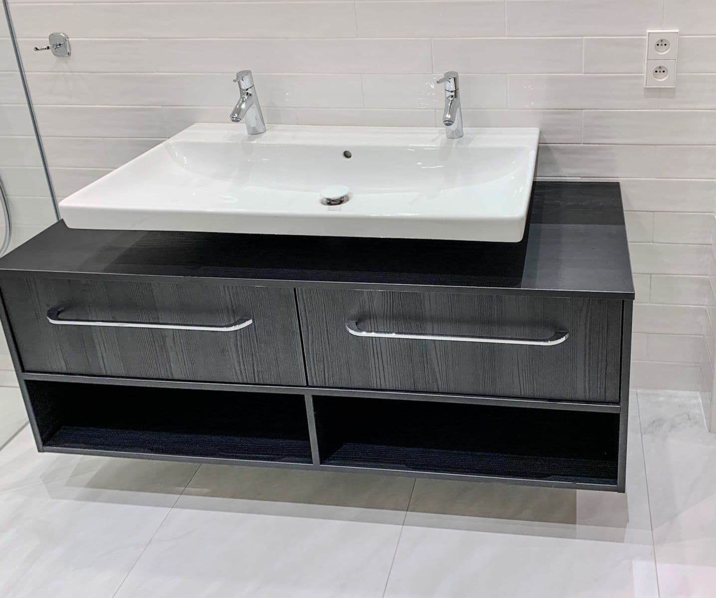Pronájem bytu  40 m², Dlážděná, Praha, Praha
