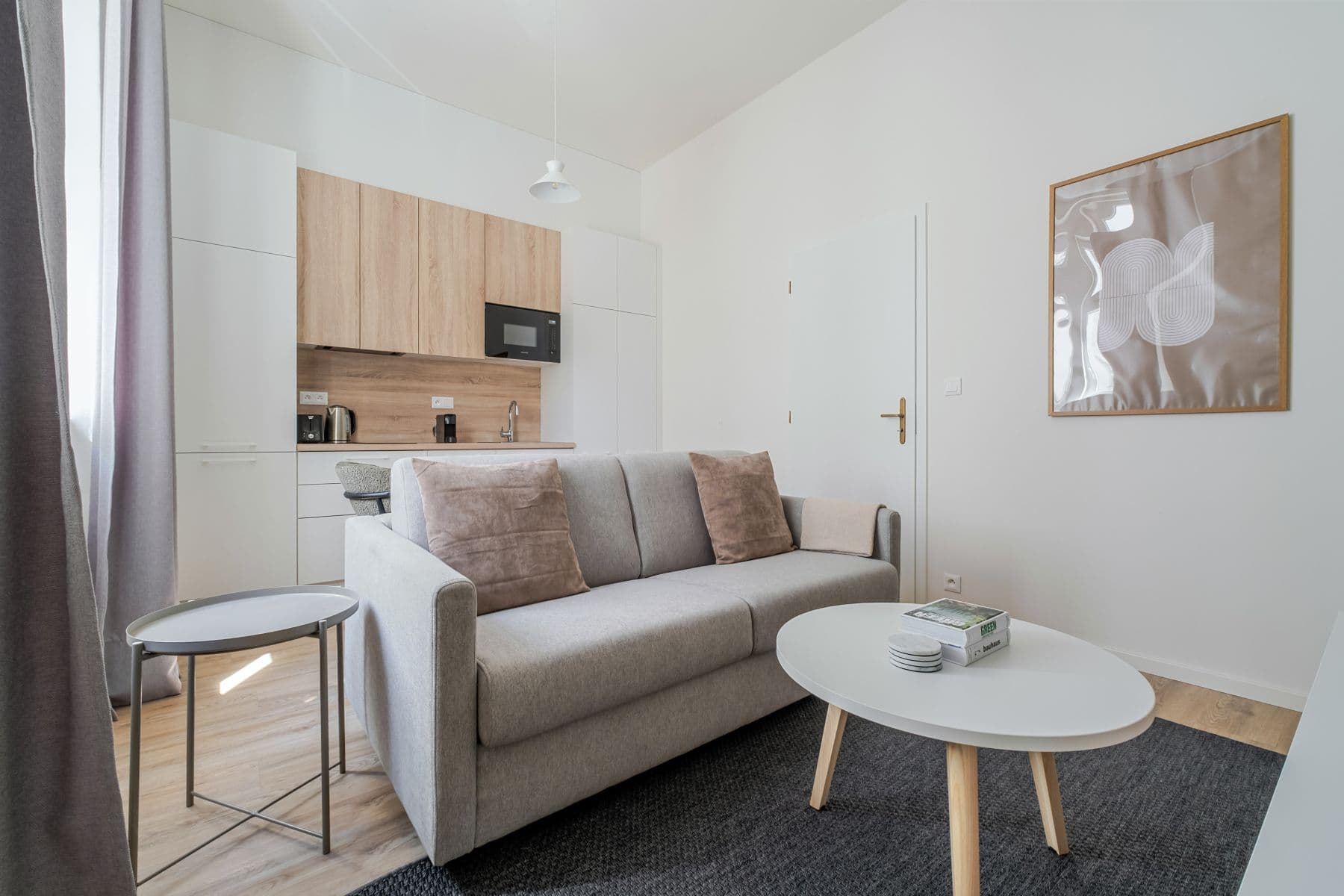 Pronájem bytu  43 m², Veletržní, Praha, Praha