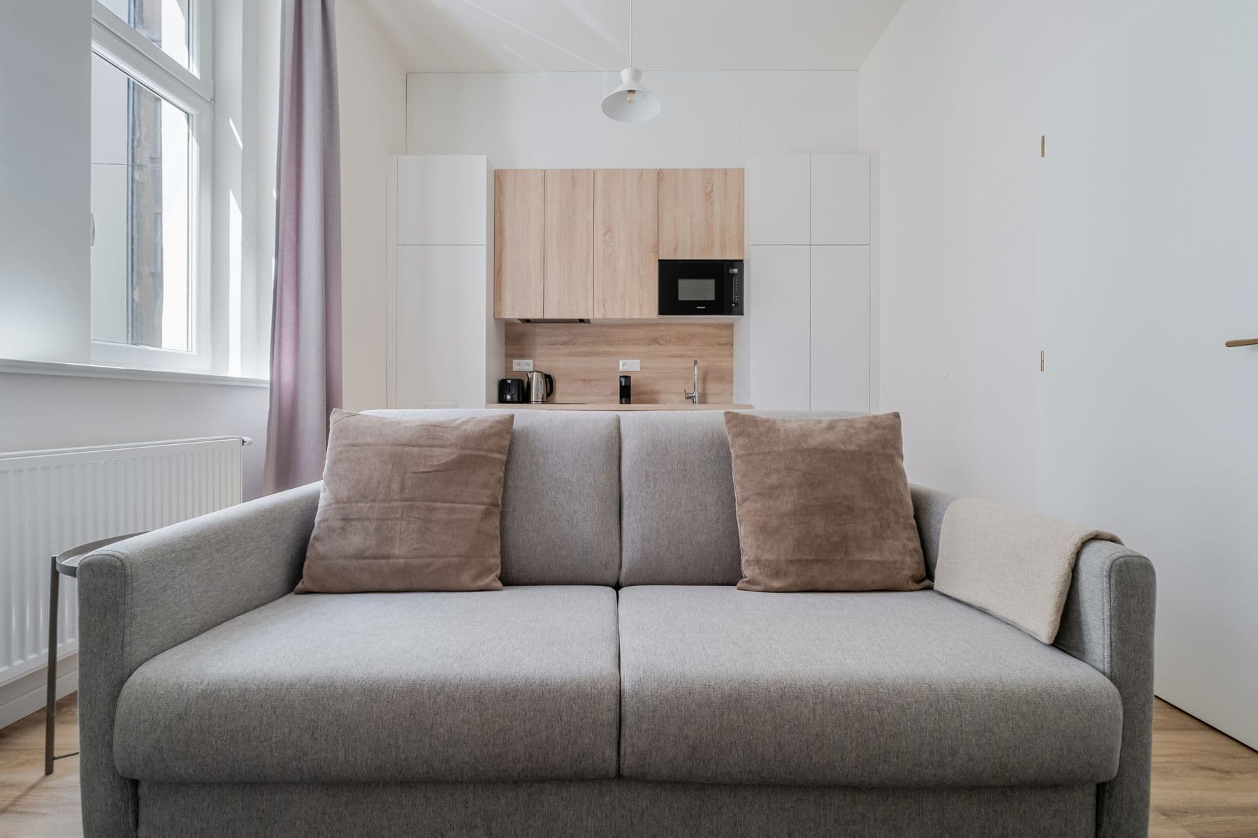 Pronájem bytu  43 m², Veletržní, Praha, Praha