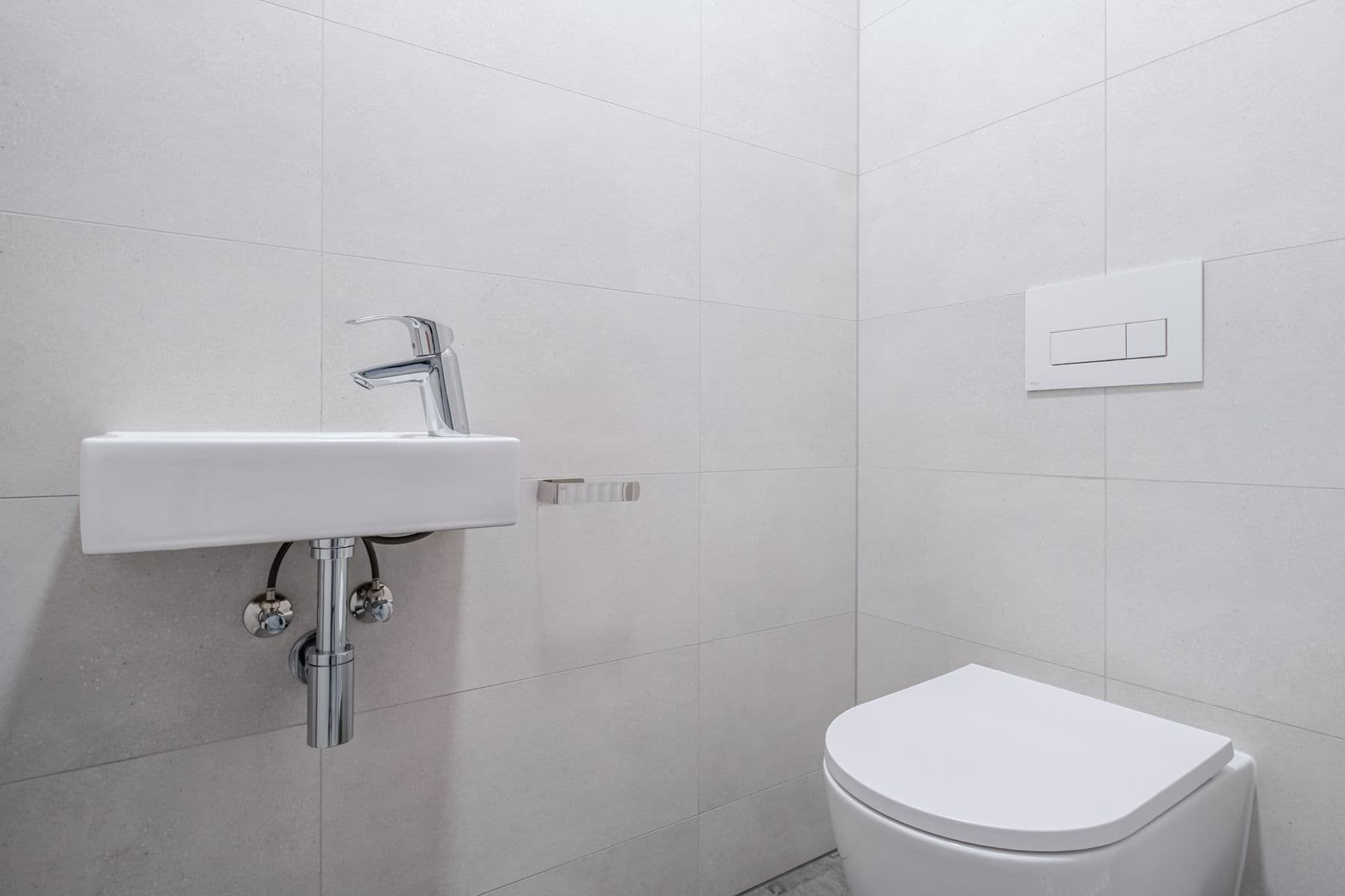 Pronájem bytu  43 m², Veletržní, Praha, Praha