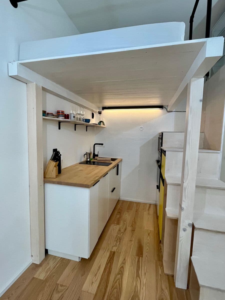 Pronájem bytu  20 m², U Uranie, Praha, Praha