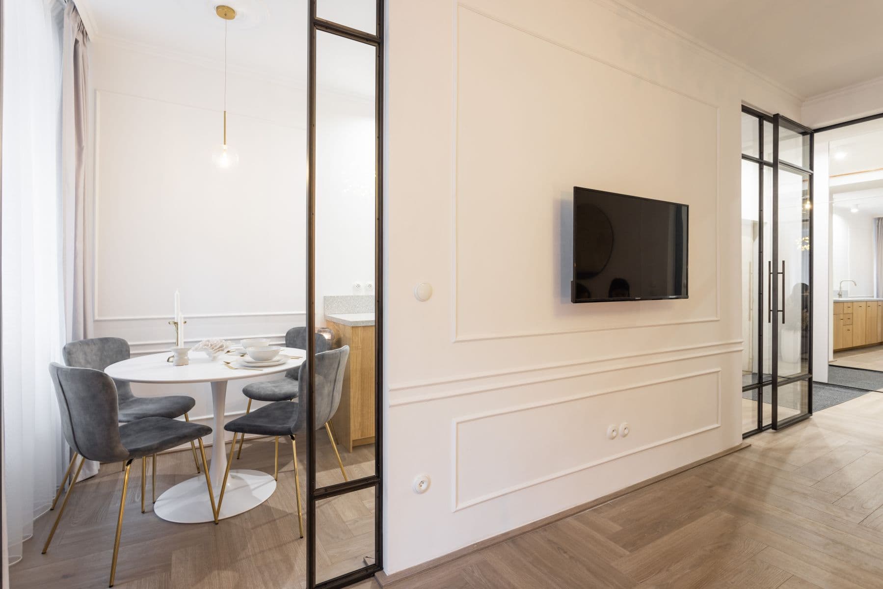 Pronájem bytu  48 m², Poupětova, Praha, Praha
