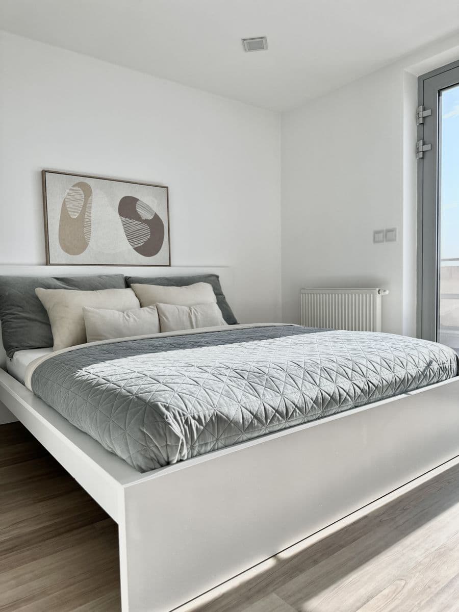 Pronájem bytu  230 m², Štúrova B, Senec, Bratislavský kraj