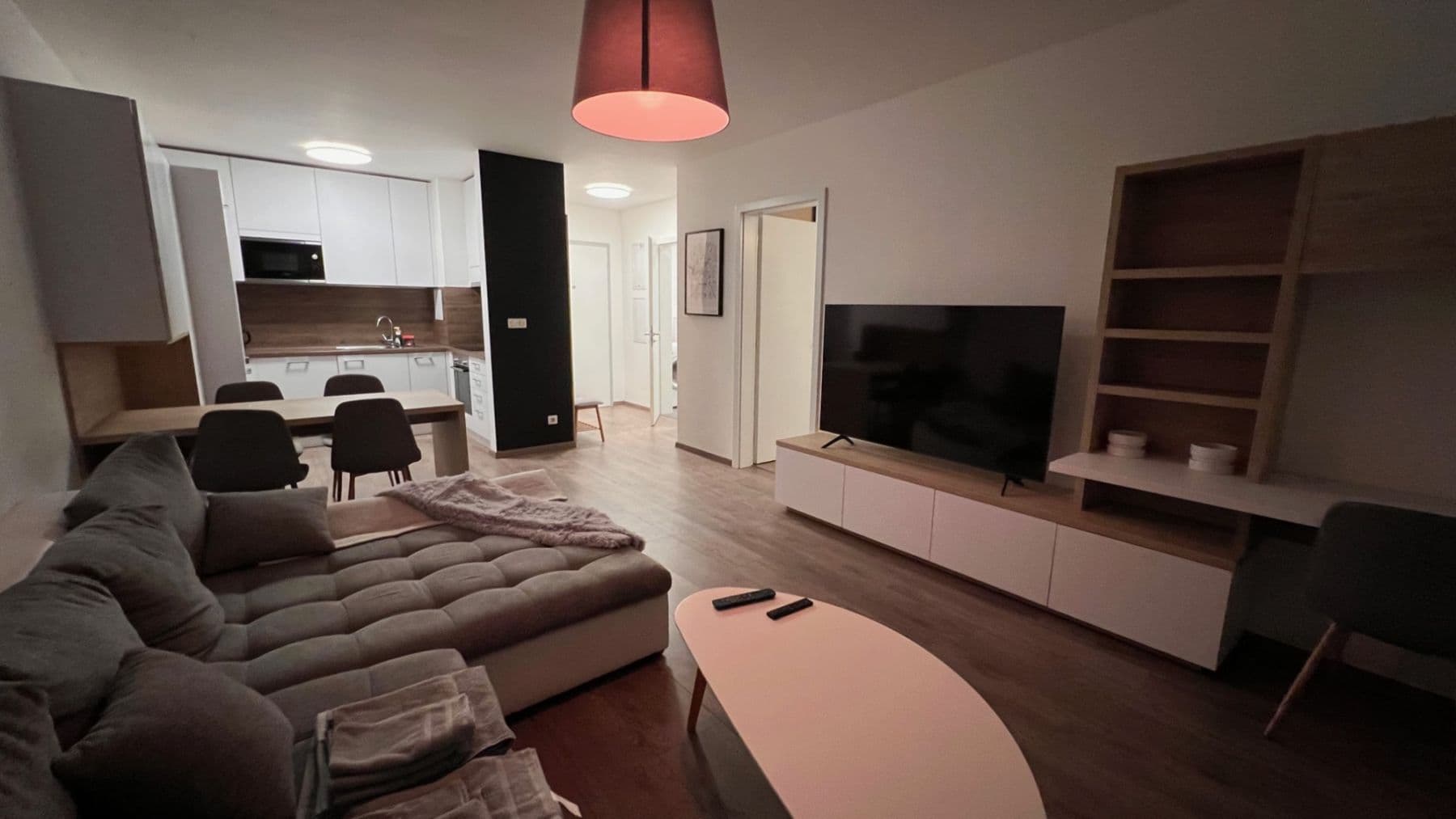 Pronájem bytu  60 m², Blumentálska, Bratislava - mestská časť Staré Mesto, Bratislavský kraj