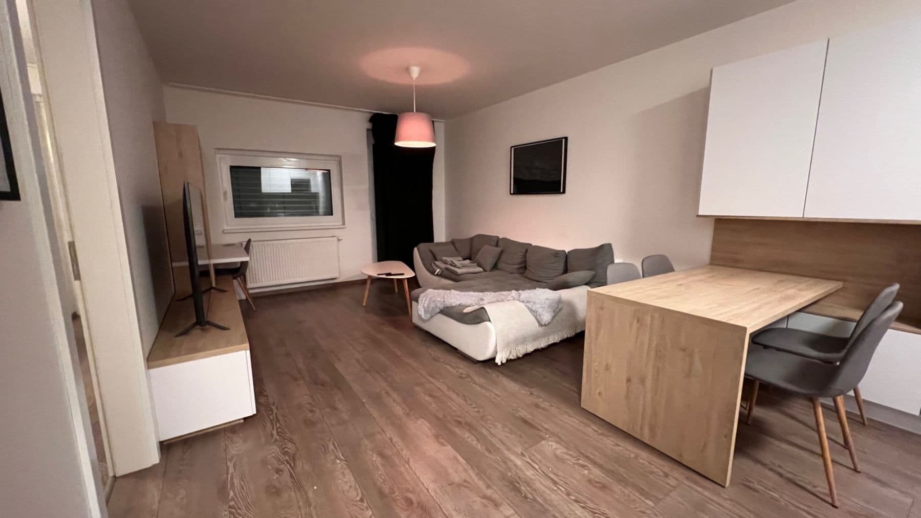 Pronájem bytu  60 m², Blumentálska, Bratislava - mestská časť Staré Mesto, Bratislavský kraj