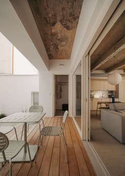Pronájem bytu  80 m², Sevastopolská, Praha, Praha
