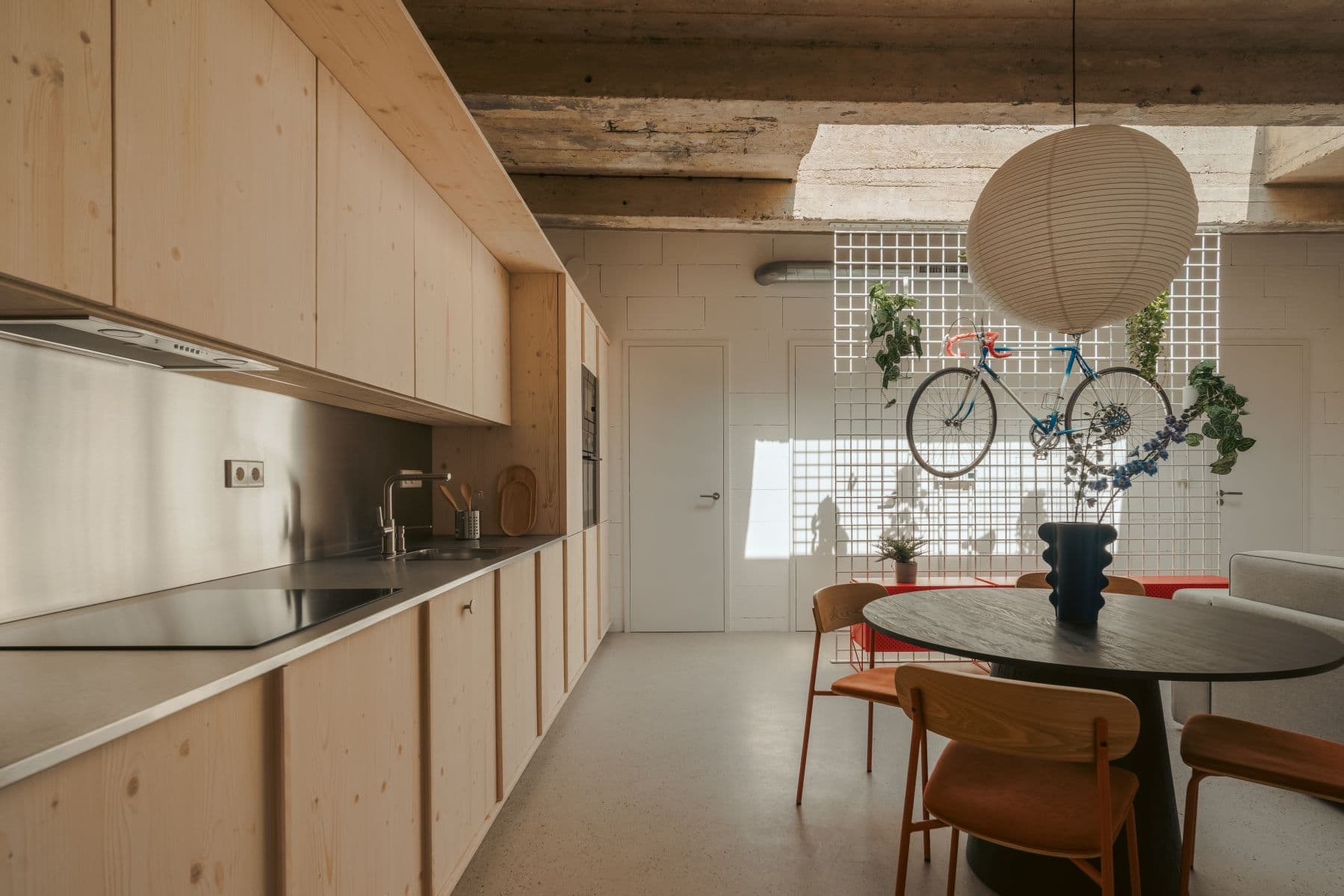 Pronájem bytu  80 m², Sevastopolská, Praha, Praha