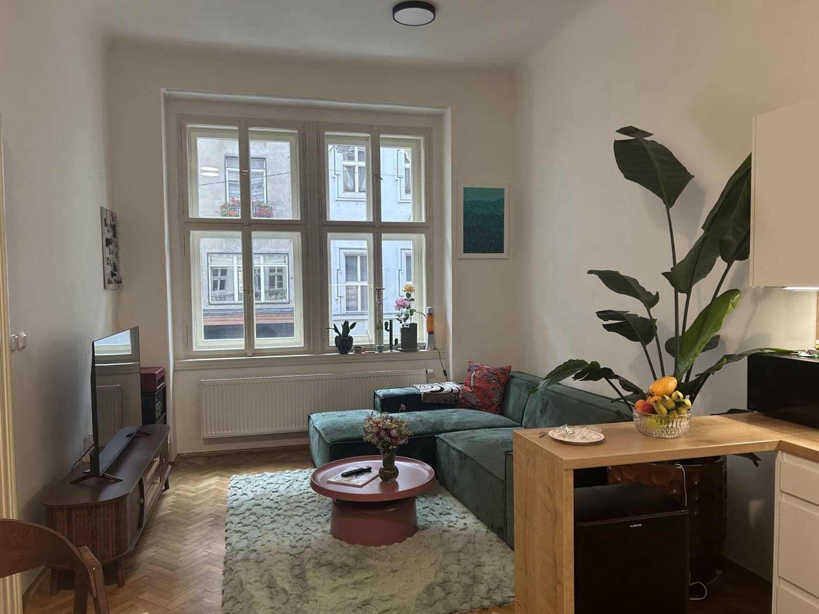 Pronájem bytu  60 m², Jungmannova, Praha, Praha