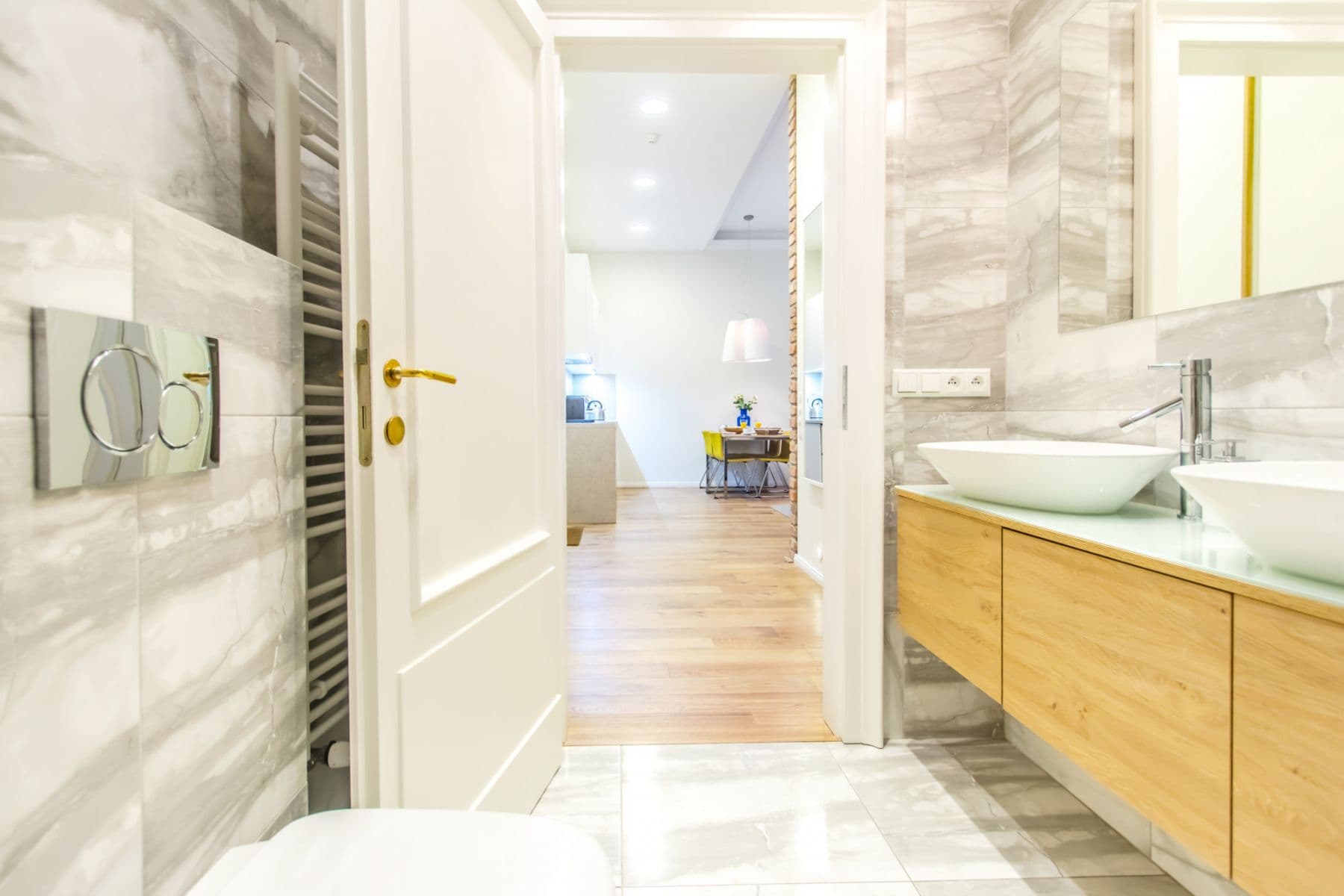 Pronájem bytu  46 m², Dlouhá, Praha, Praha