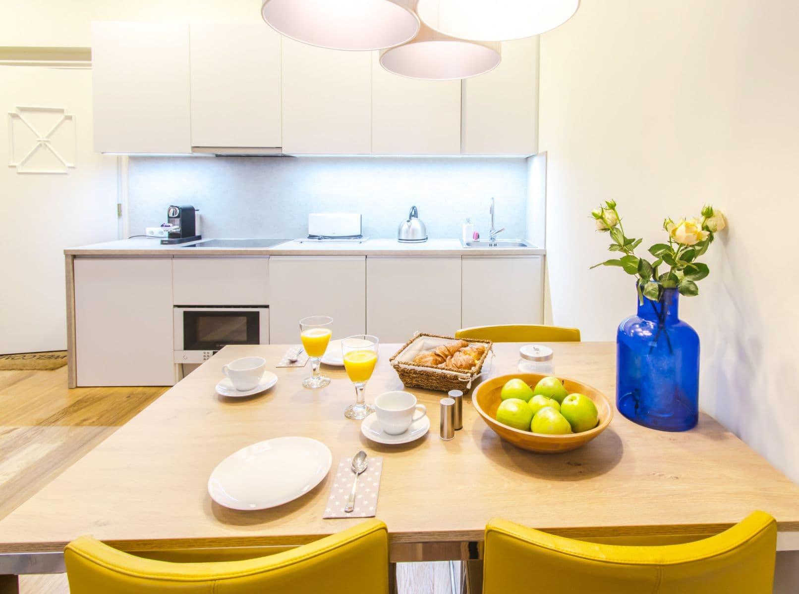 Pronájem bytu  46 m², Dlouhá, Praha, Praha
