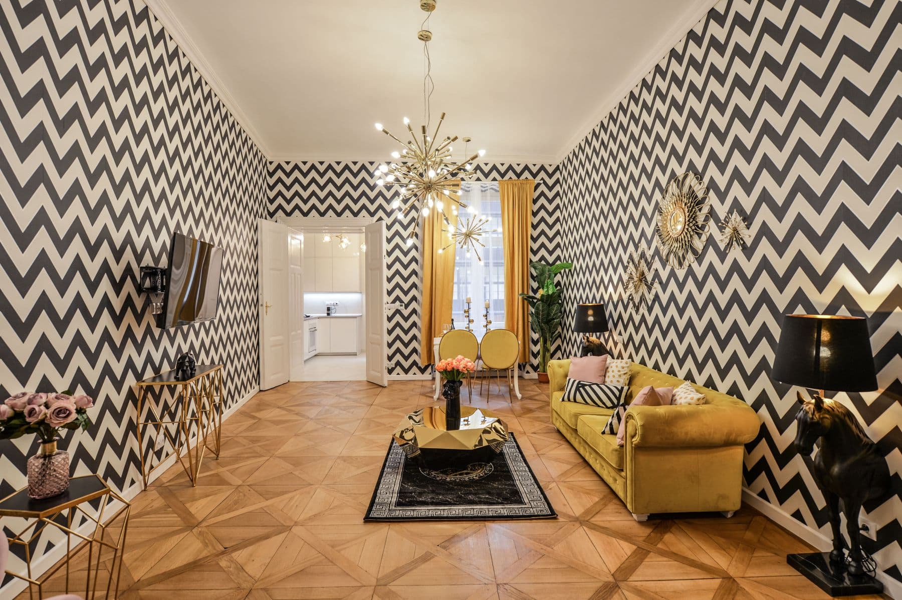 Pronájem bytu  65 m², U Půjčovny, Praha, Praha