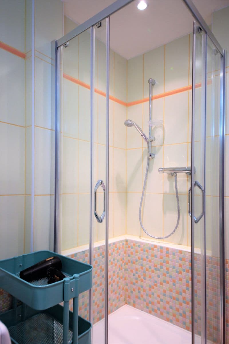 Pronájem bytu  40 m², Pujmanové, Praha, Praha